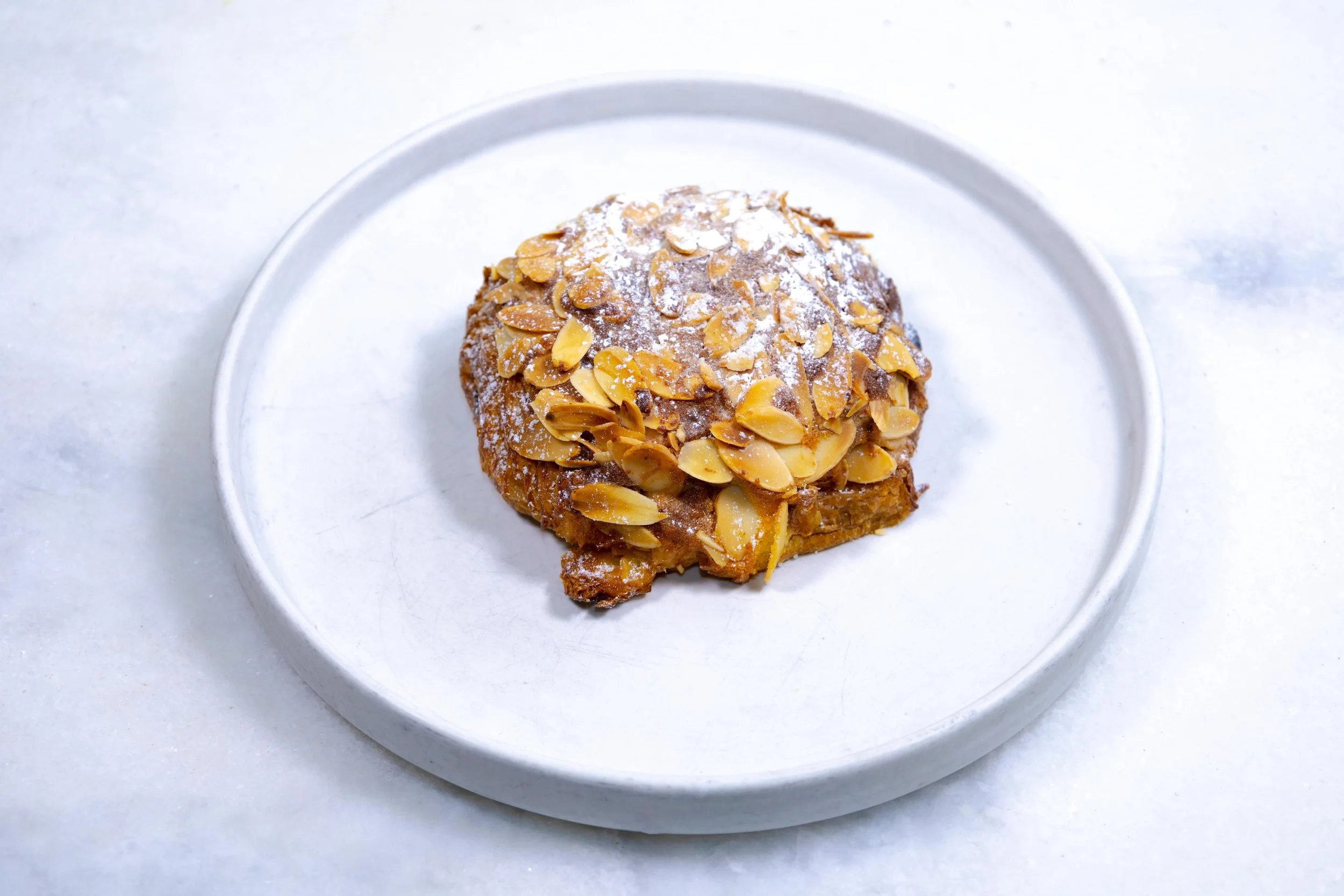 Pain au chocolat aux amandes