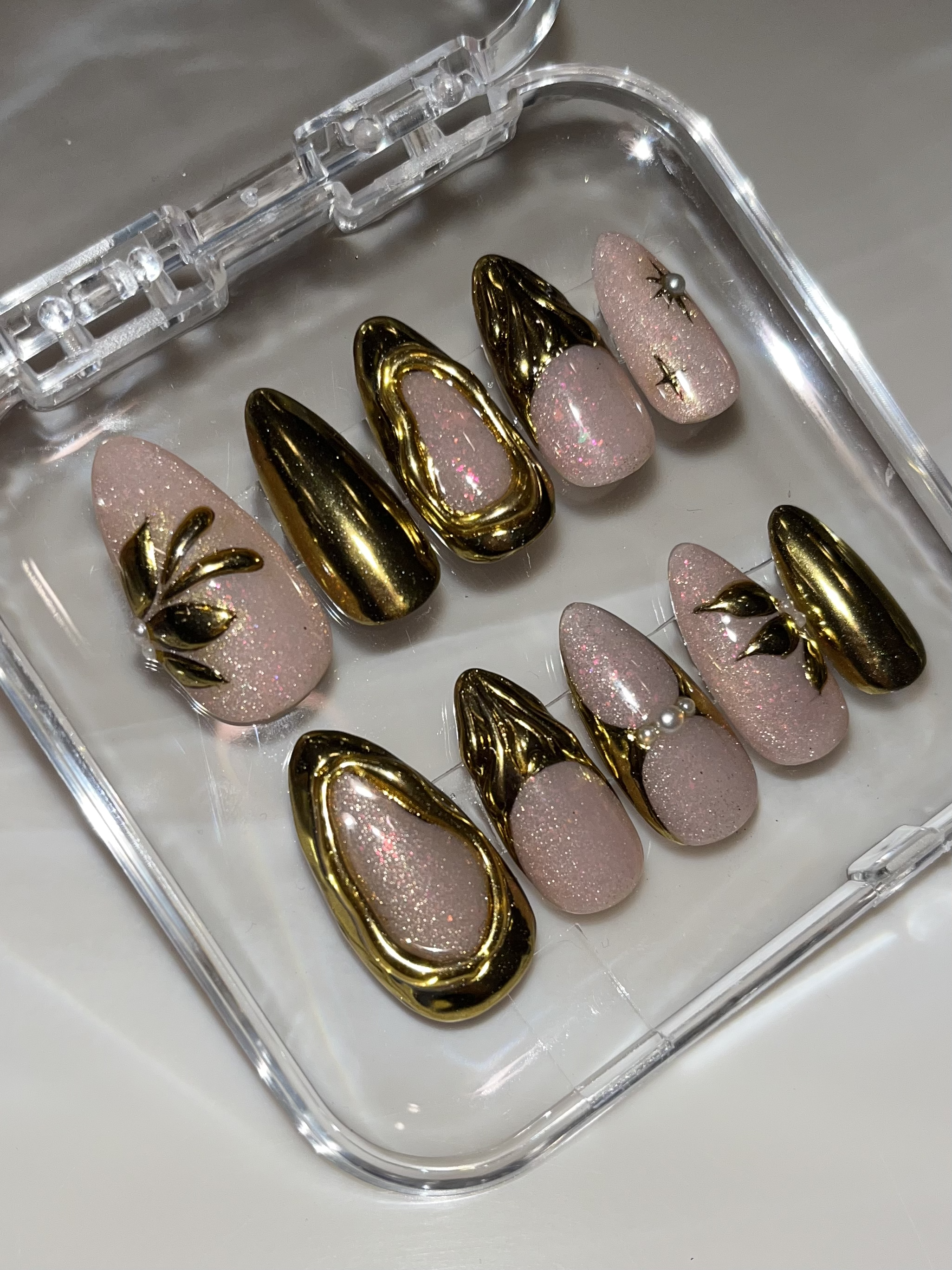 Chismis Nails - Gold Chrome Press On Nails