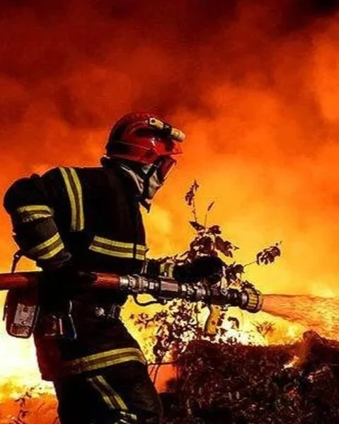 Hommage aux pompiers