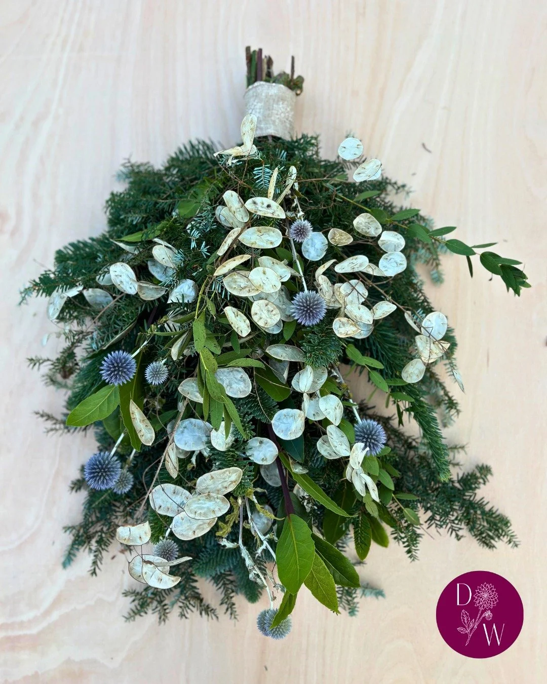 We're really looking forward to @kateglanvilleceramics Open Studio this weekend. Here's a little sneak peak of the kind of things we'll be bringing with us.

When? 13th and 14th December, 10am -5pm.
What? Lots of wonderful art , craft, pottery, festi