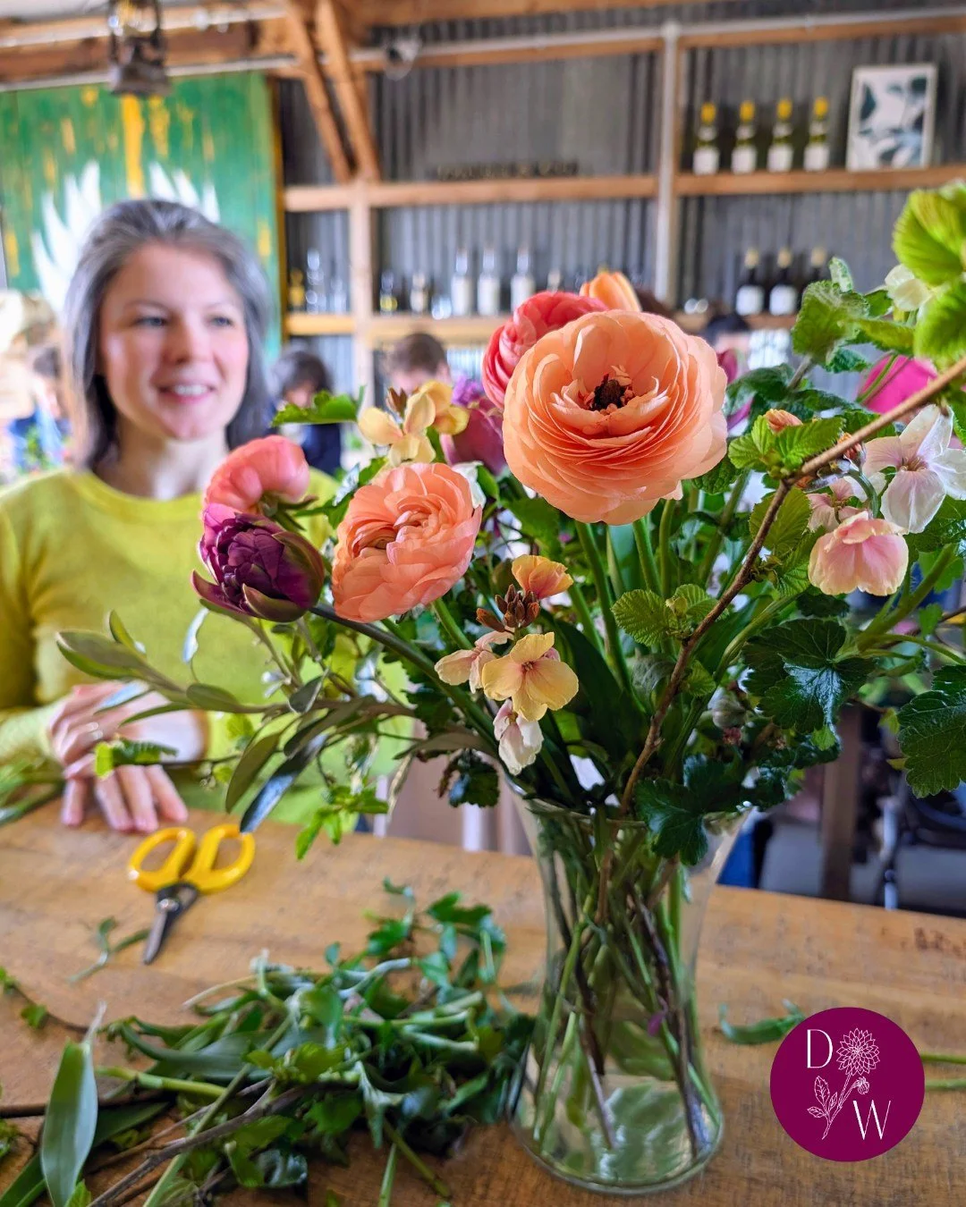 Who's excited for Spring?! We can't wait. If you're looking for some flowery fun to look forward to this April then you might be interested in our seasonal Spring bouquet workshop. Come and celebrate the start of a new growing season with a bunch of 
