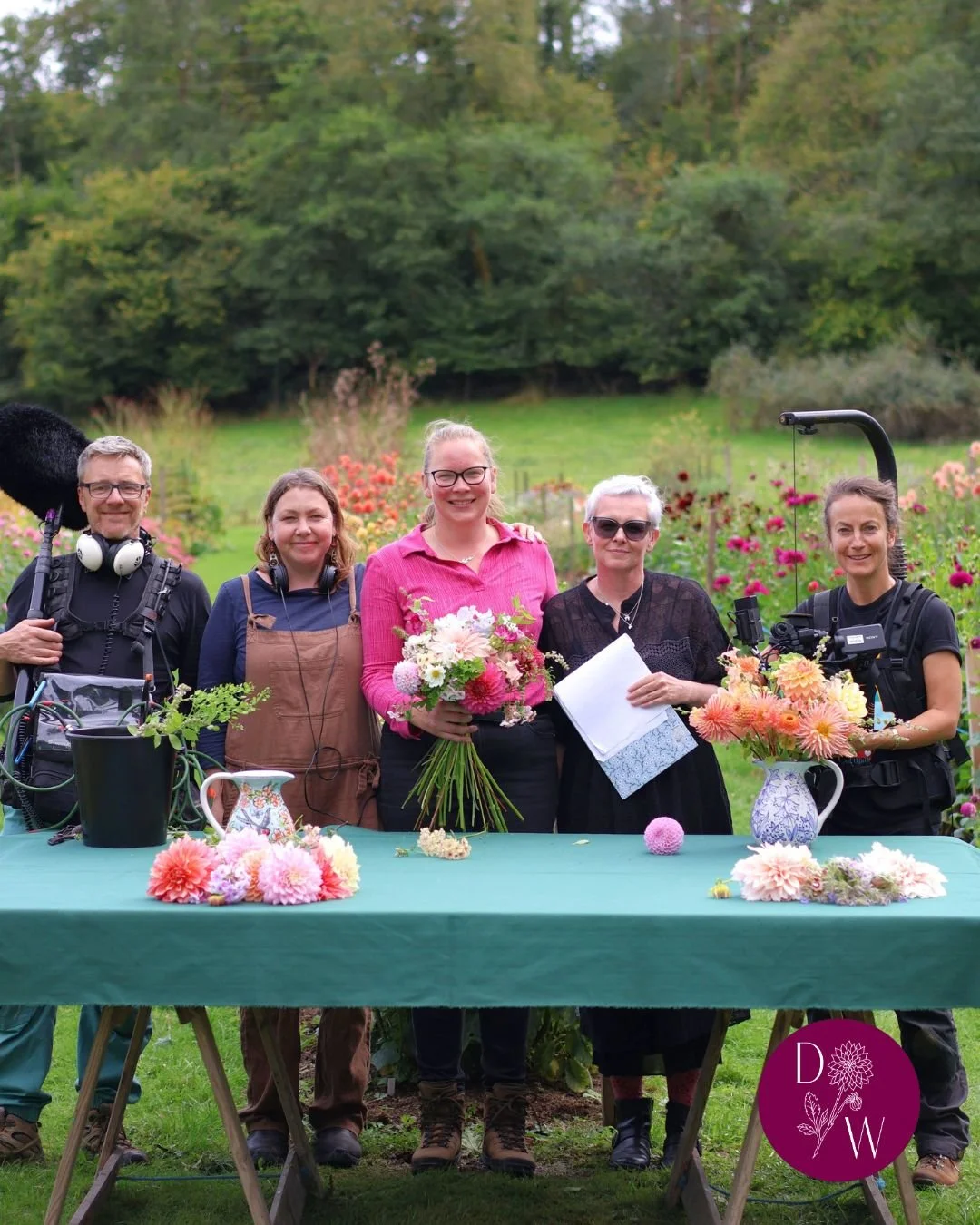 Did you see us?! We were on TV! 🤩🥳 We had a really exciting day last September welcoming the lovely Gardener's World crew to the farm. It took a whole day to film a 10 minute segment! 🤯 We loved learning more about what goes into making film, and 