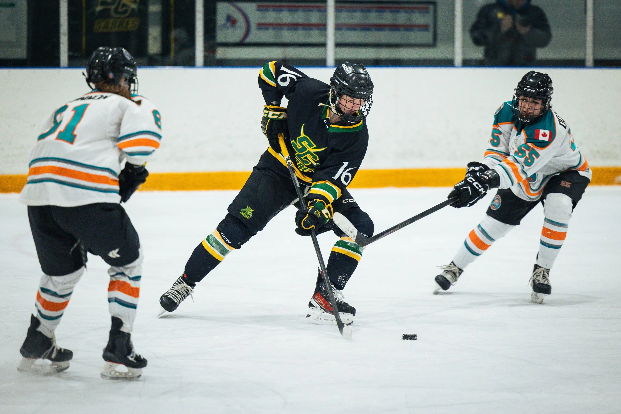 hockeyaction.jpg