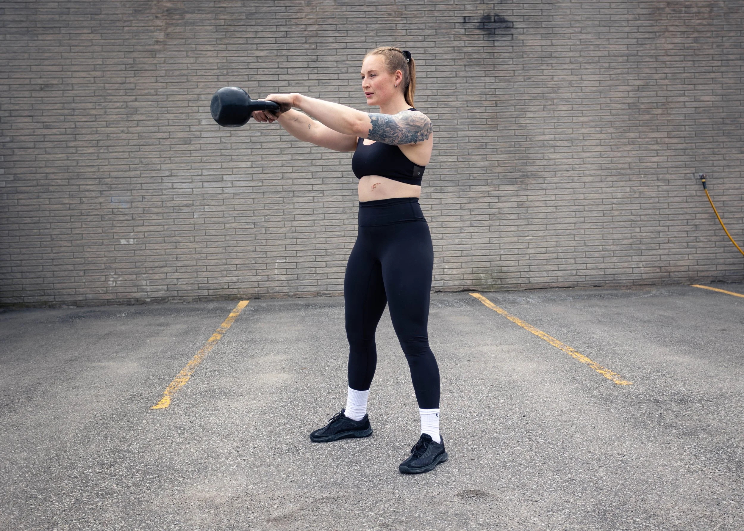 selenaking-lululemonshoot-lexi-13.jpg