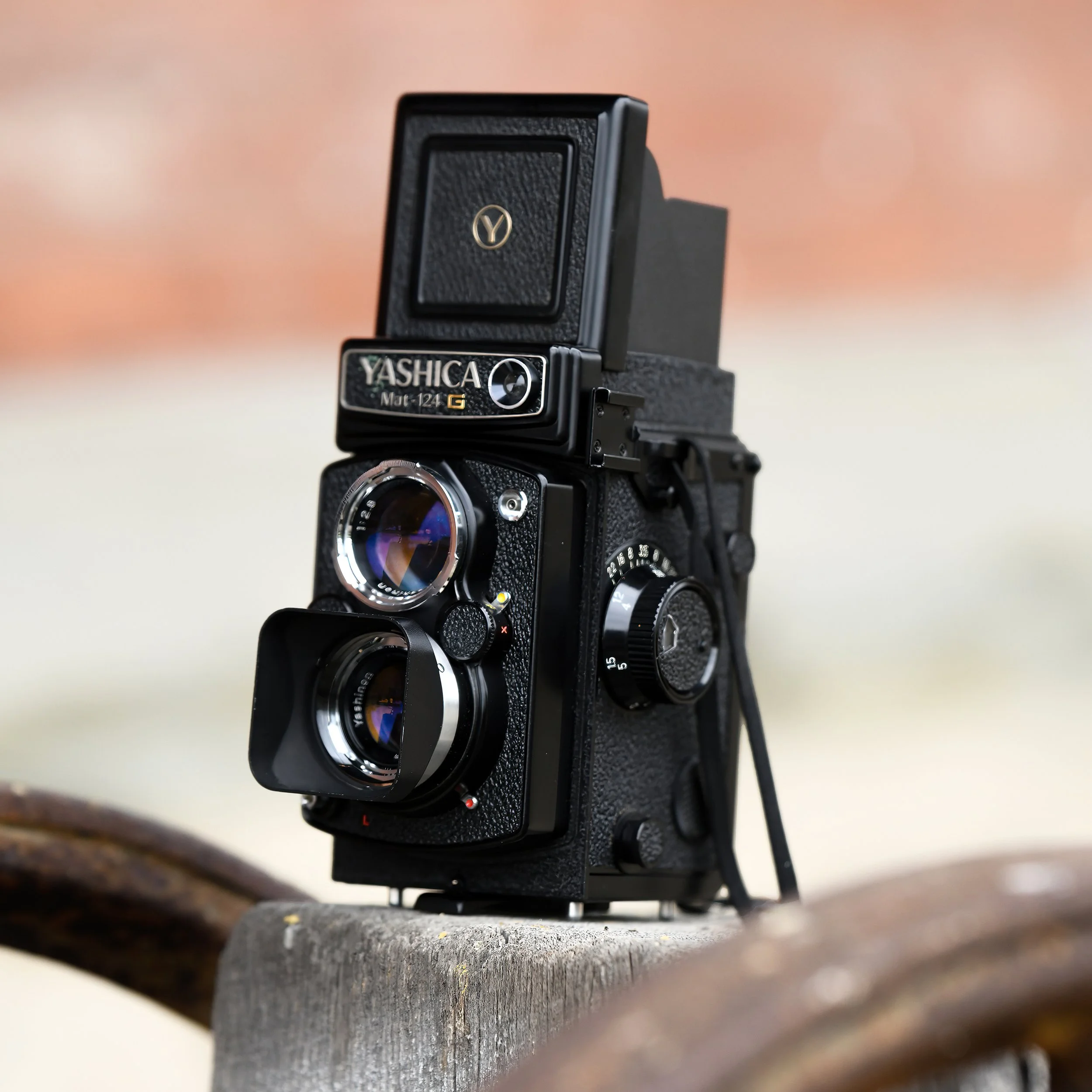 Yashica Mat 124 G