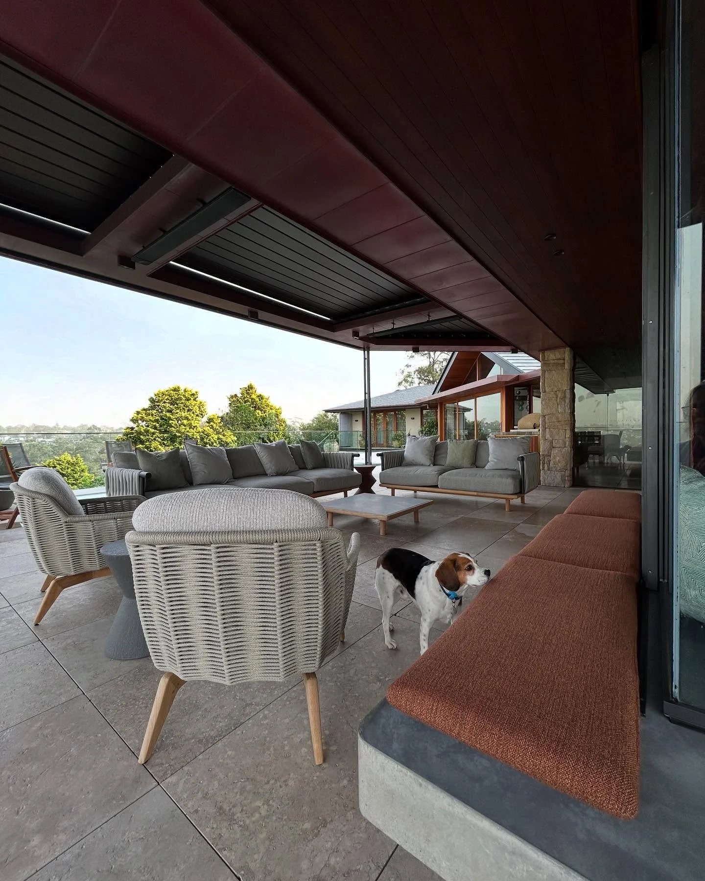 Long awaited outdoor furniture has arrived at our Castlecrag project @dedece @livingedge