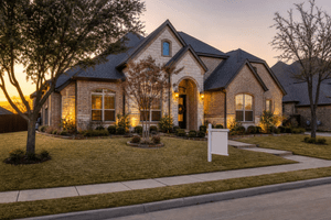 Should You List During the Holidays in Mansfield?