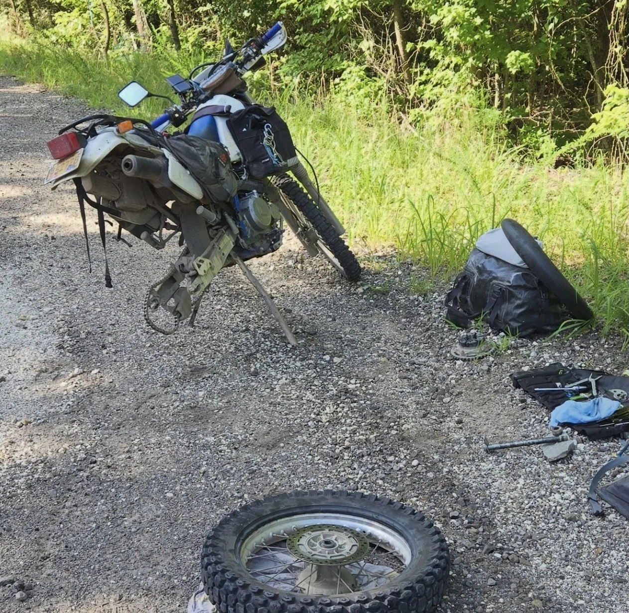 dr350_flat_tire.jpg
