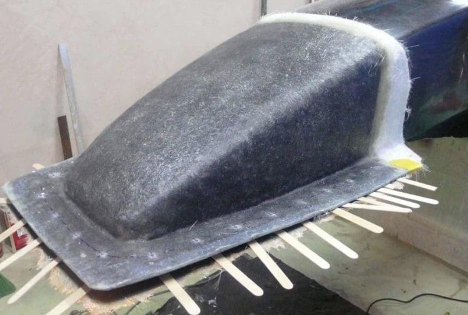 FIBERGLASS MOLDMAKING