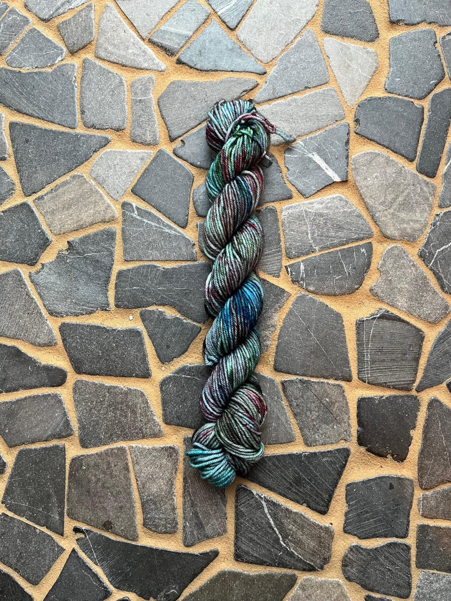 https://i.etsystatic.com/55086916/r/il/215678/6559143927/il_fullxfull.6559143927_r05f.jpg