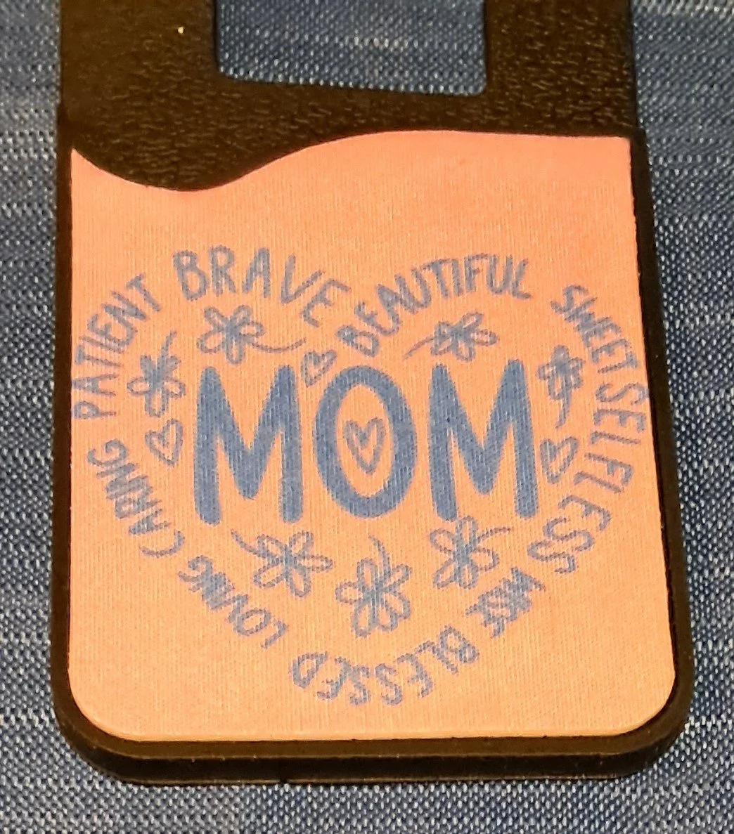 Cardholder - Mom Heart.jpg