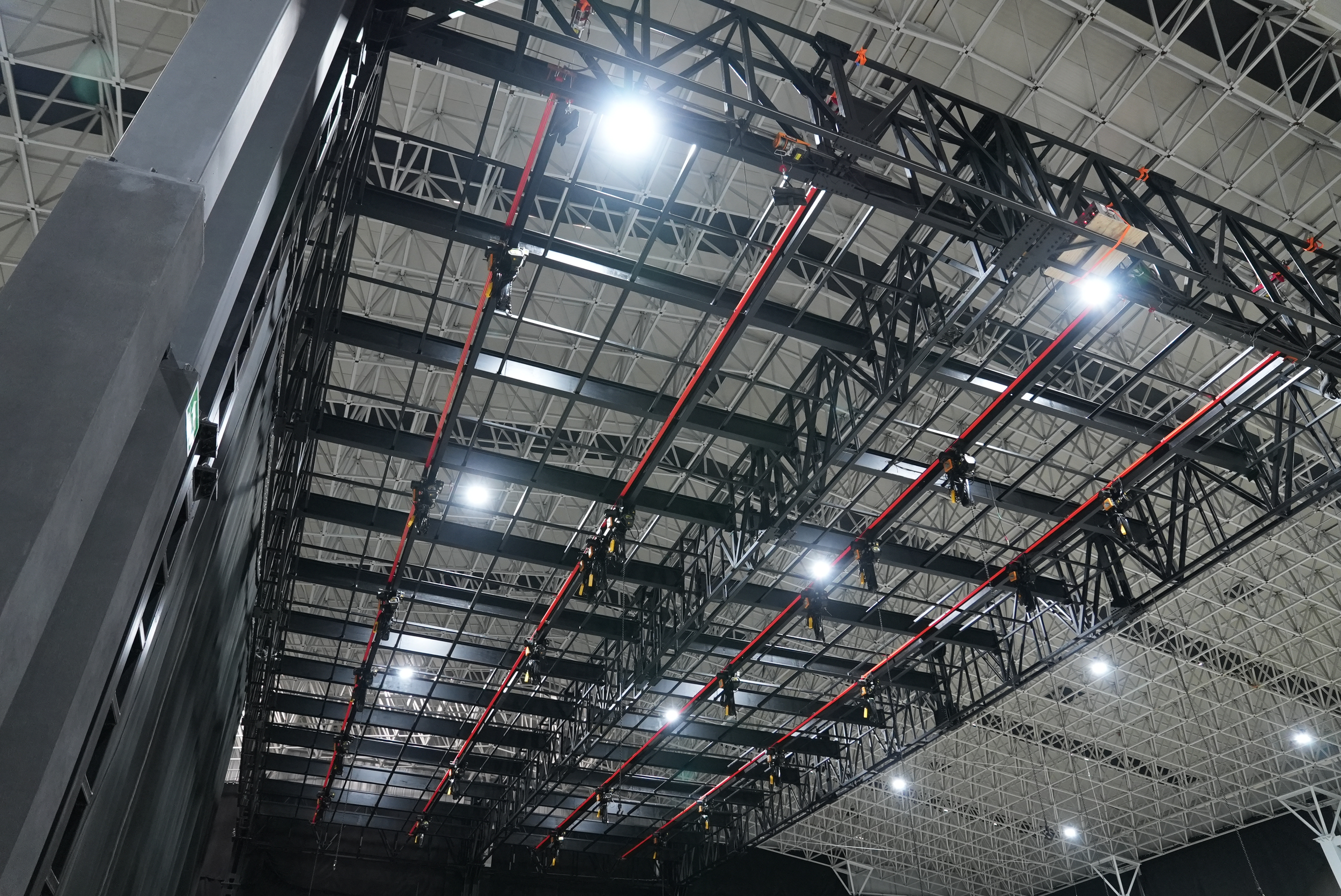 Revo Stage SM tramoya.png