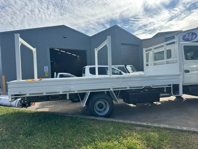 White flatbed truck, custom ute tray and powder coating Wagga Wagga. Sandblasting and powder coating service Wagga with custom truck and ute bodies and ute trays. 