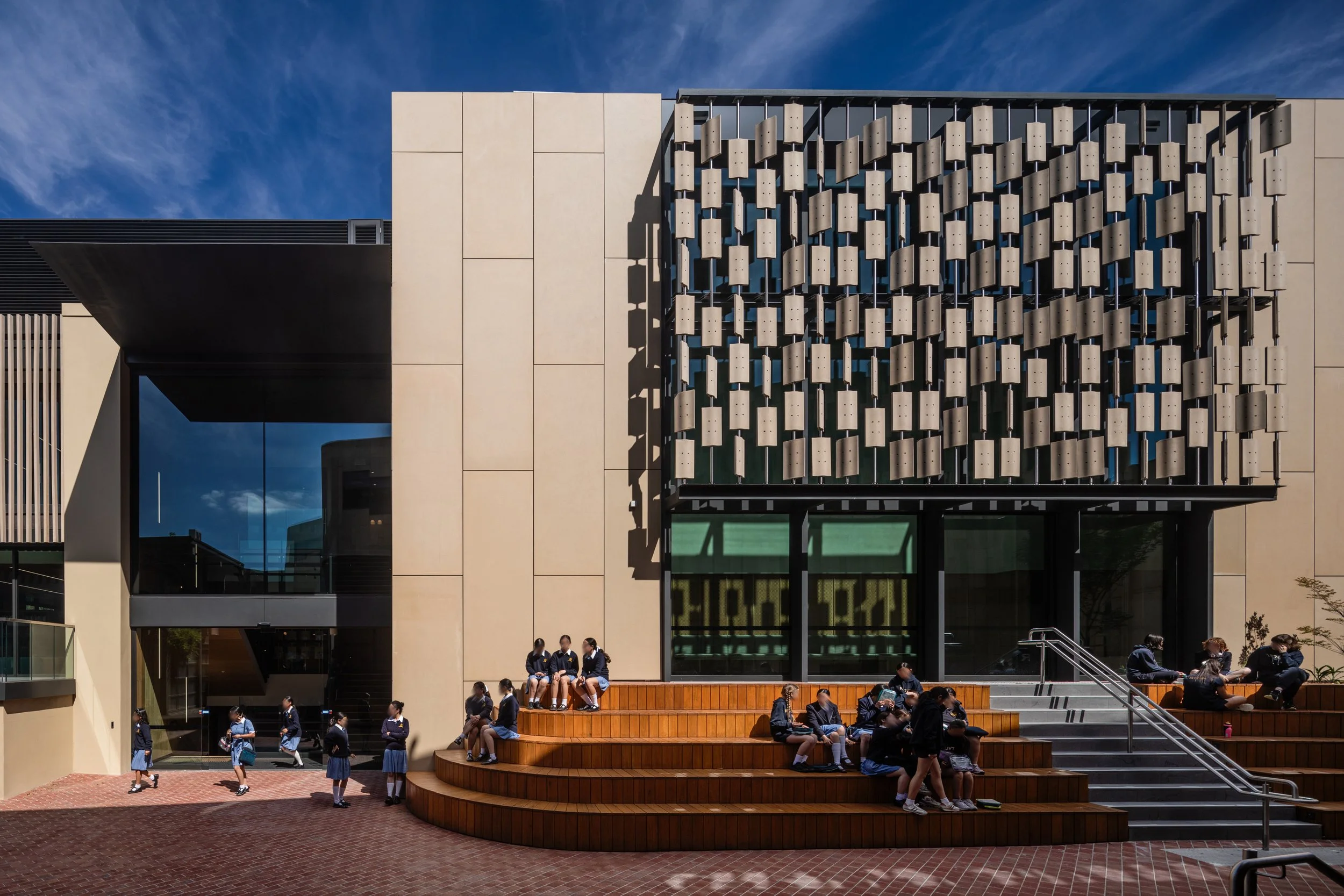 DNA_Edited_m3432a_8017_©Trevor Mein 2024.jpg