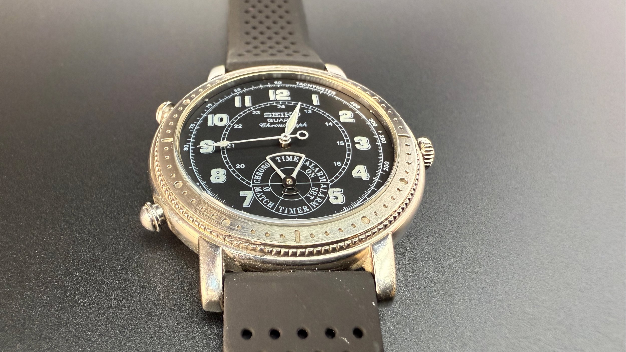 Seiko Quartz Chronograph 8M25-8000 (2).jpeg