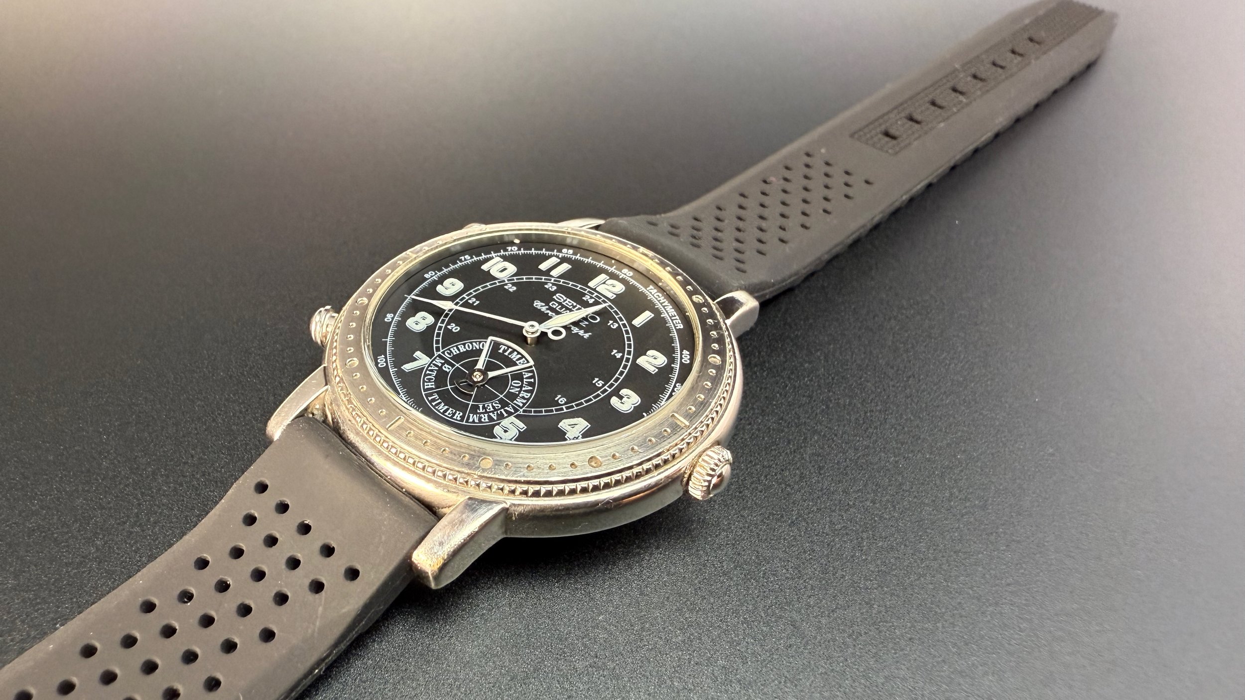 Seiko Quartz Chronograph 8M25-8000.jpeg