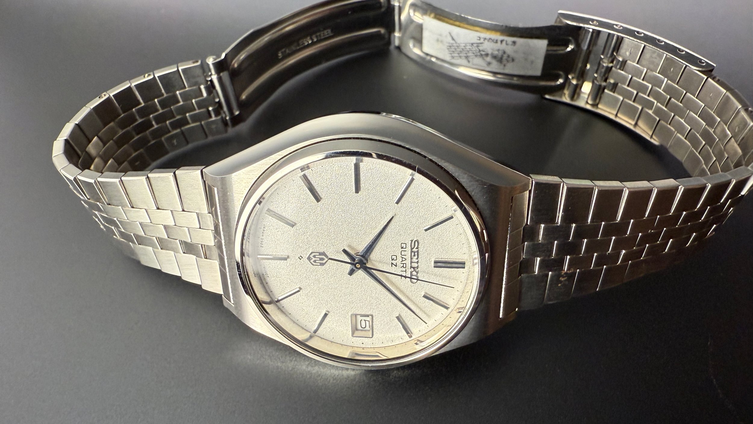 Seiko Quartz QZ 0922-8060 (9).jpeg