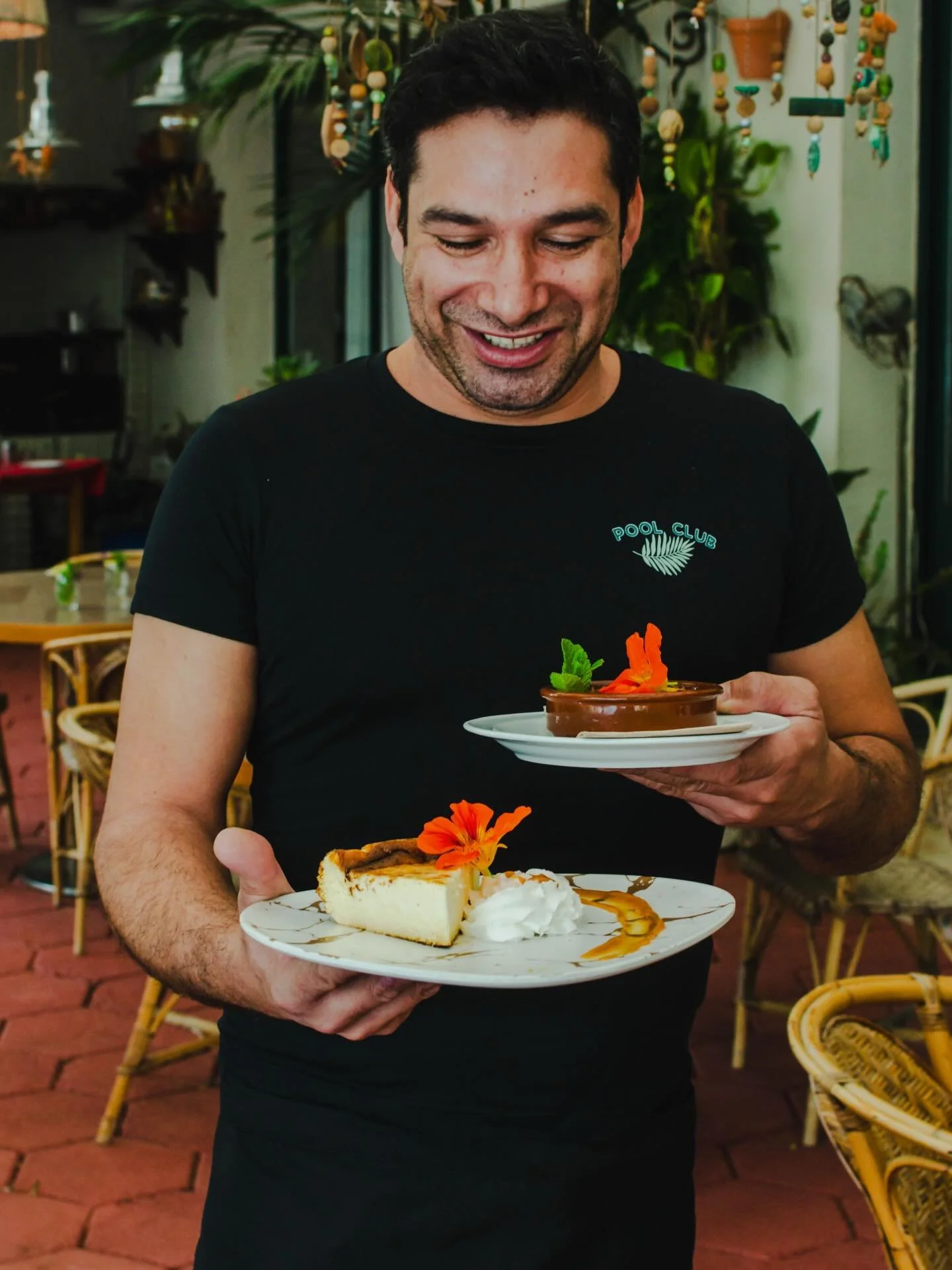 We love Fernando and a home made dessert 🍮