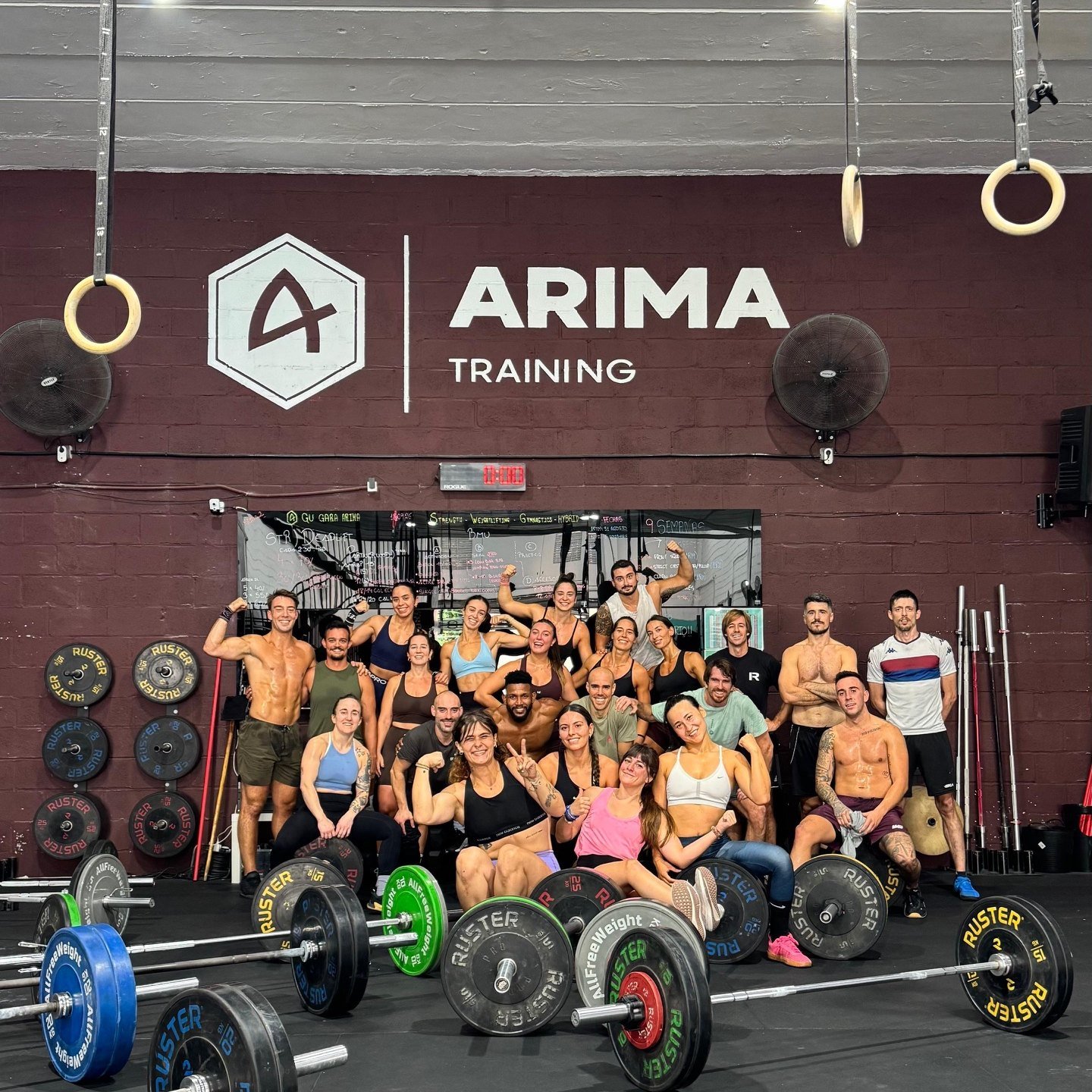 arima-clase-grupo.jpg