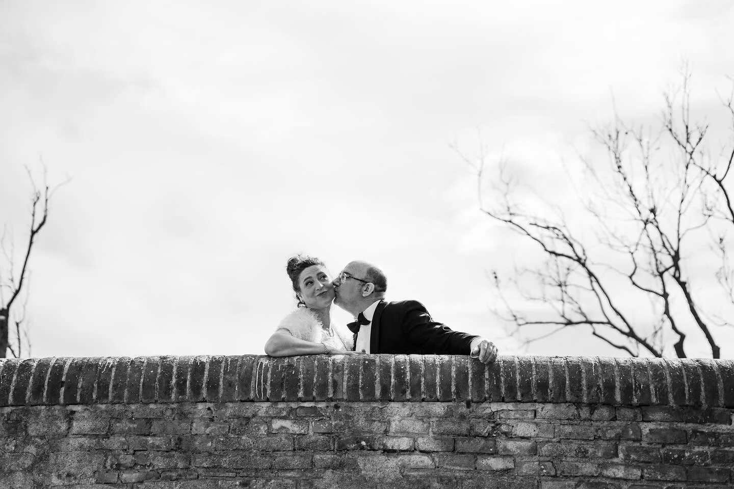 Kiss me&hearts;️
.
.
.
.
#photography #wedding #photooftheday #photolovers #justmarried