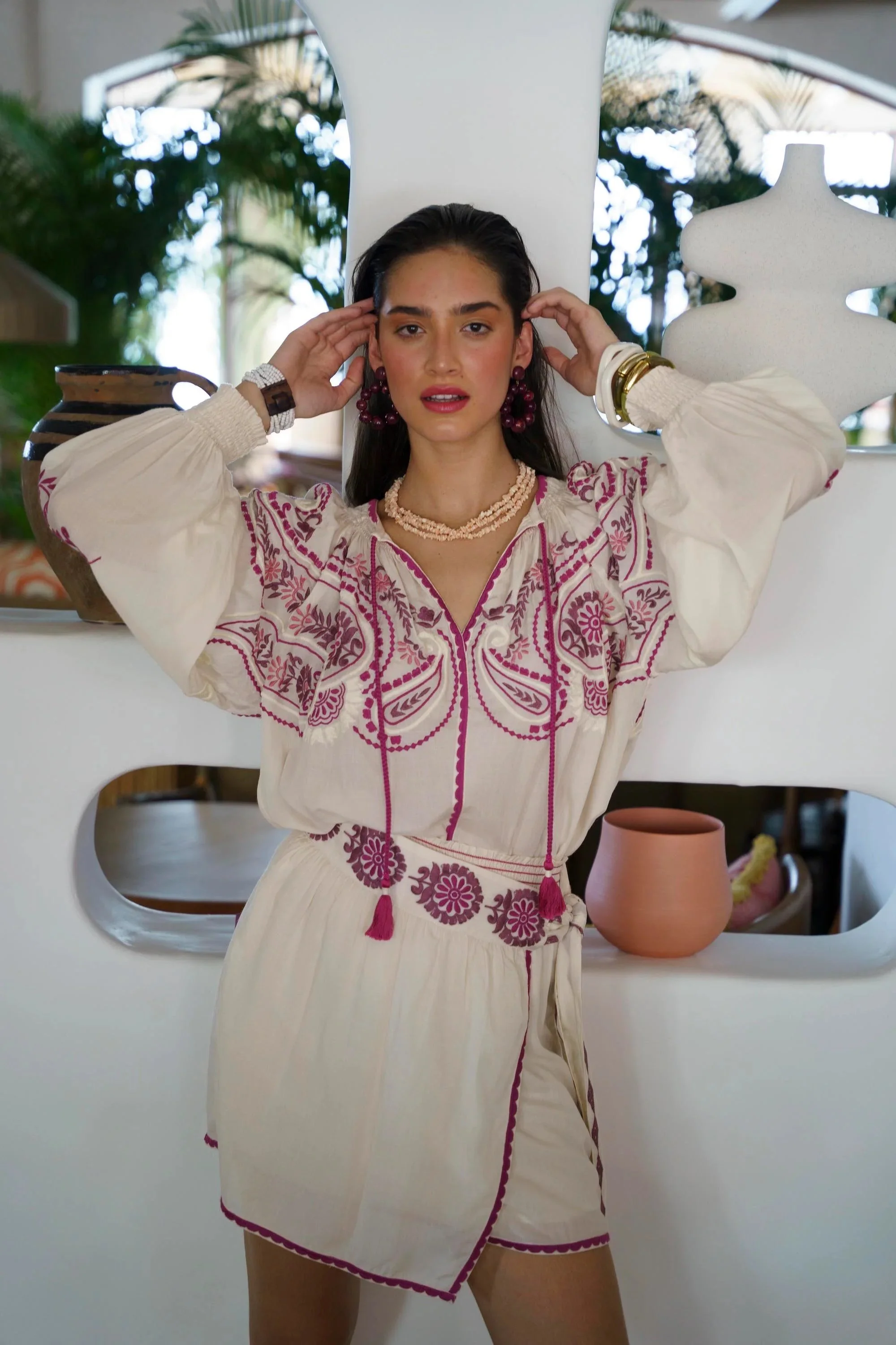 ENSEMBLE_MILLA_ANDREA_BRODERIE_ECRU_ROSE.jpg
