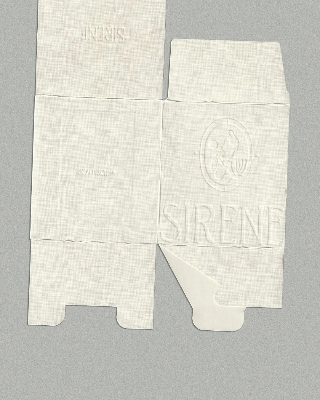 SIRENE HEAD SPA to miejsce, gdzie tradycja spotyka się ze wsp&oacute;łczesnymi rytuałami pielęgnacyjnymi. Zainspirowane legendarną Warszawską Syrenką &ndash; strażniczką miasta i ponadczasowym symbolem siły, piękna i witalności &ndash; spa poświęcone