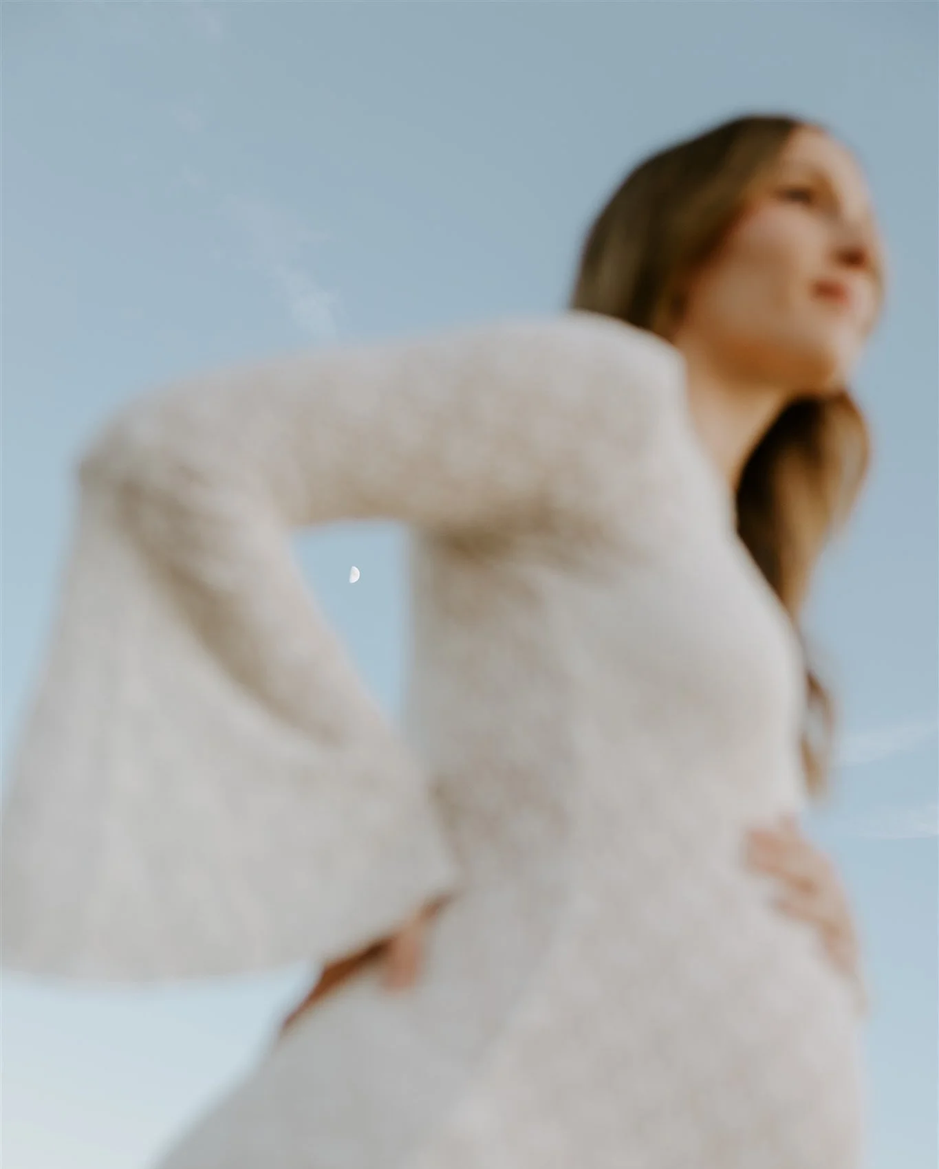 the bump and the moon 🌊🌙🧸

#candidchildhood #yvrmoms #yvrphotographer #vancouvernewbornphotographer #pnwfamily #squamishfamilyphotographer #langleyphotographer #vancouverphotographer #fraservalley #newbornthings #details #childhoodwonders #travell