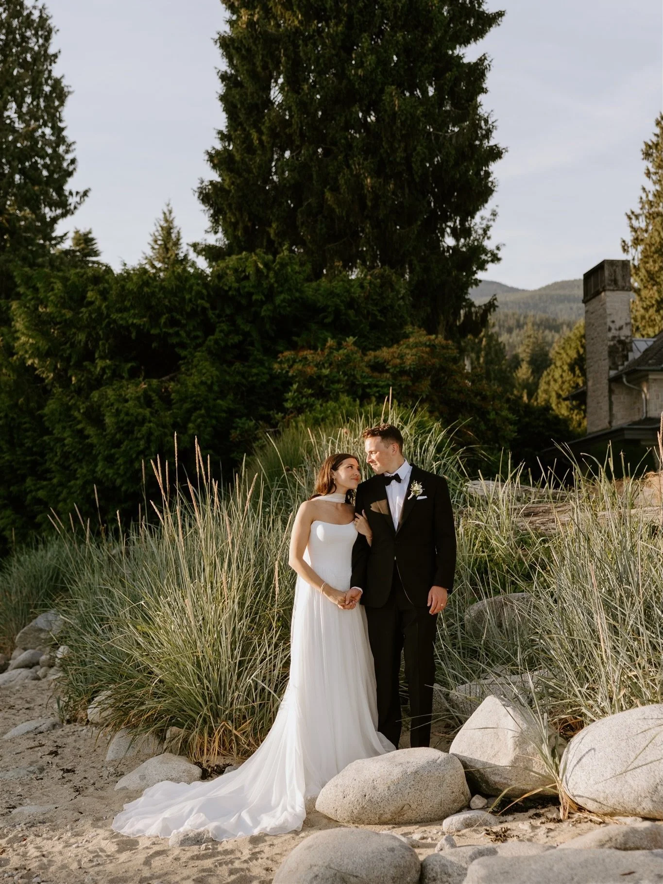 A very sweet day this past july that reminded me how excited I am for the upcoming 2026 season (which is almost &ldquo;this year&rdquo;!!!)

Reach out via the link in my bio to chat about your 2026/27 wedding, I am almost fully booked for 2026!! I wo