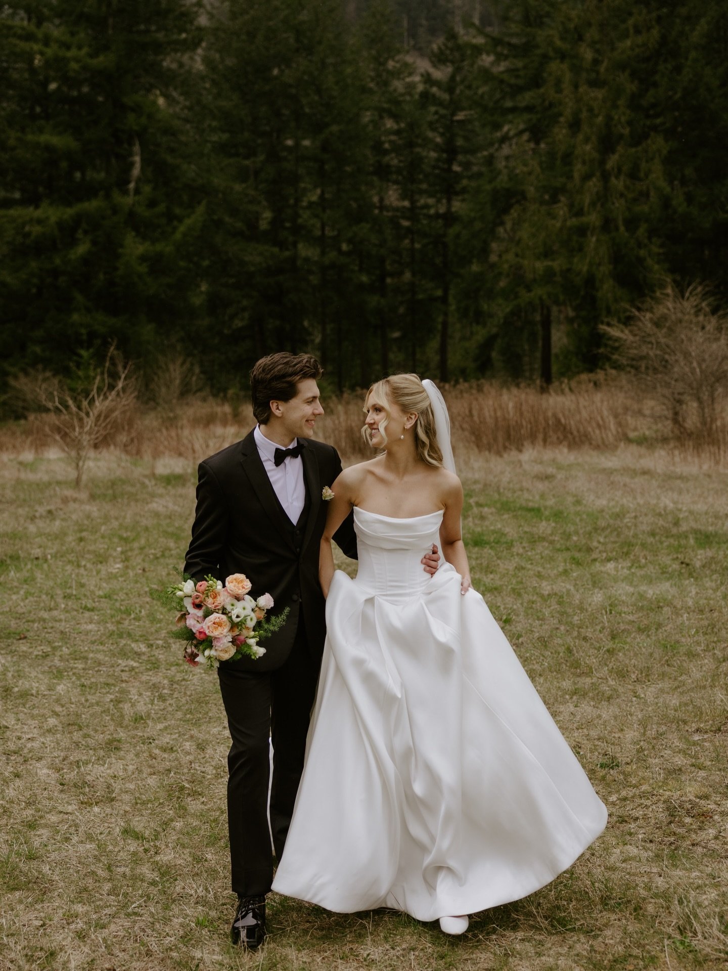 just over a week since these two got married and i&rsquo;m still obsessed with everything about their day. wedding season is so close to being in full swing and i couldn&rsquo;t be more excited for all of my couples getting married this year!! bring 