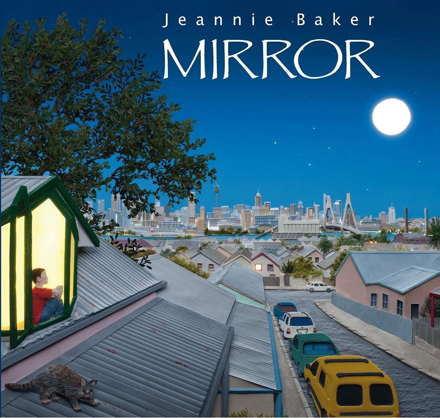 Book cover of Mirror by Jeannie Baker