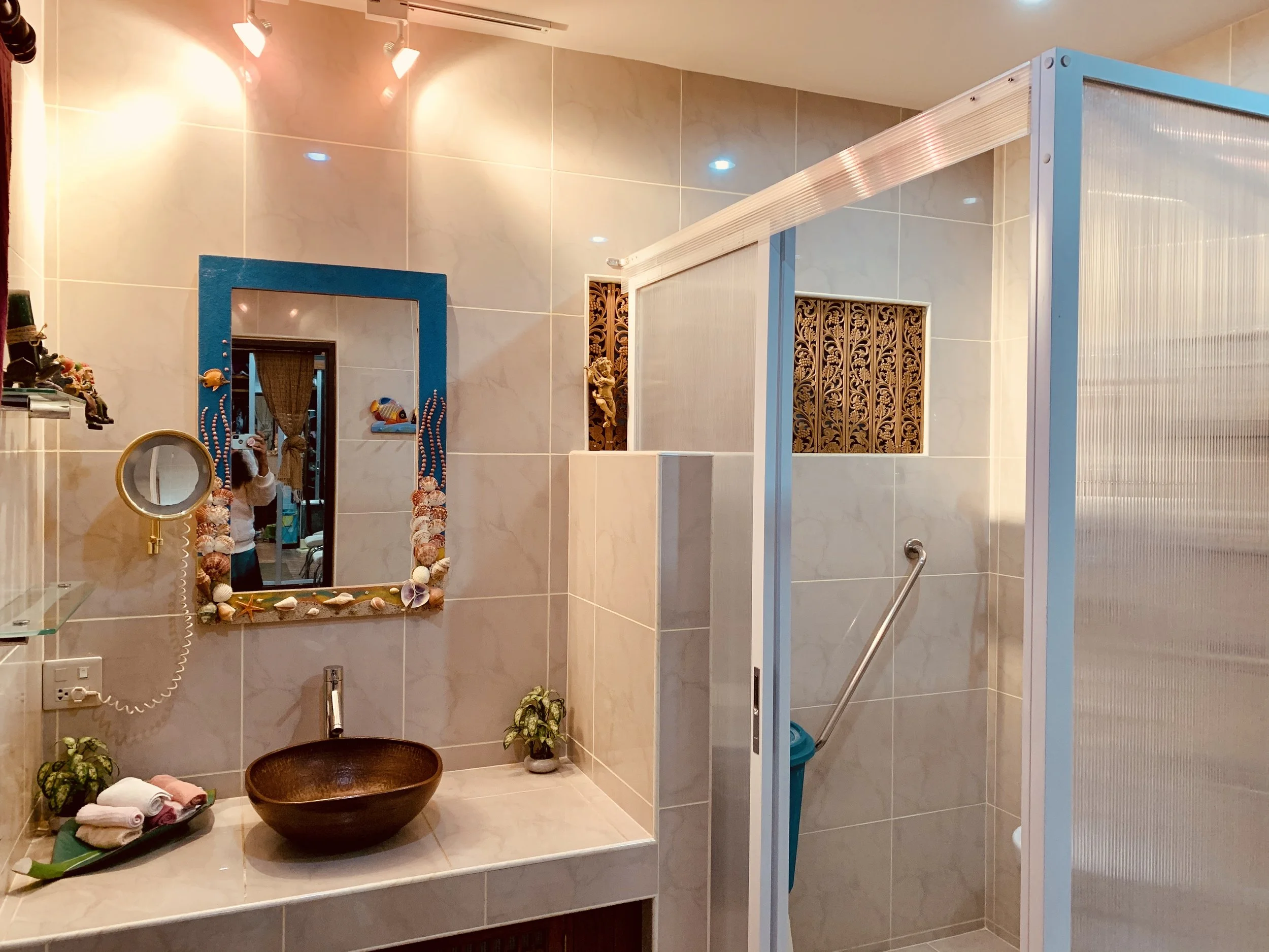 primary bath and shower best.jpeg