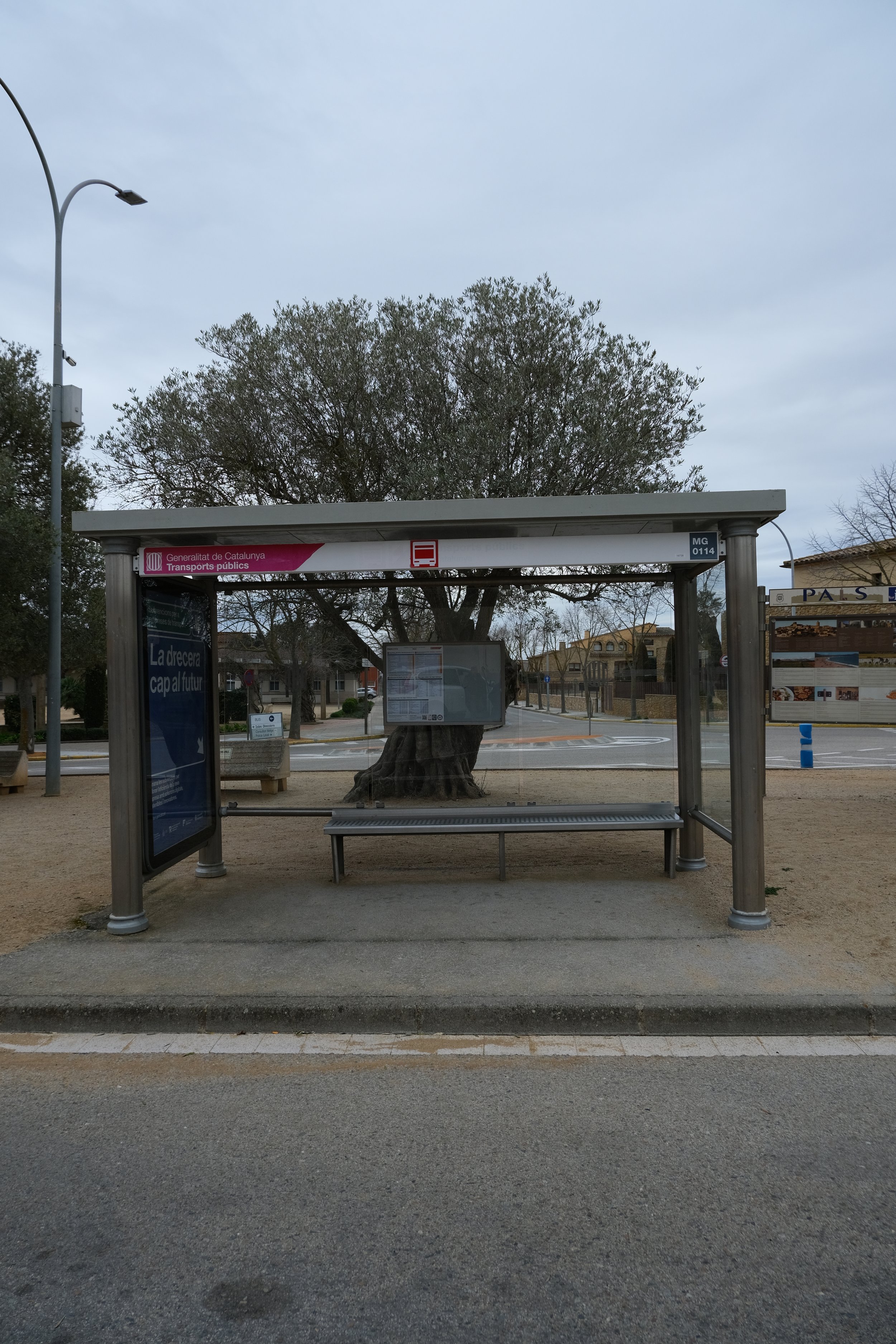(10) bus stop study , Pals