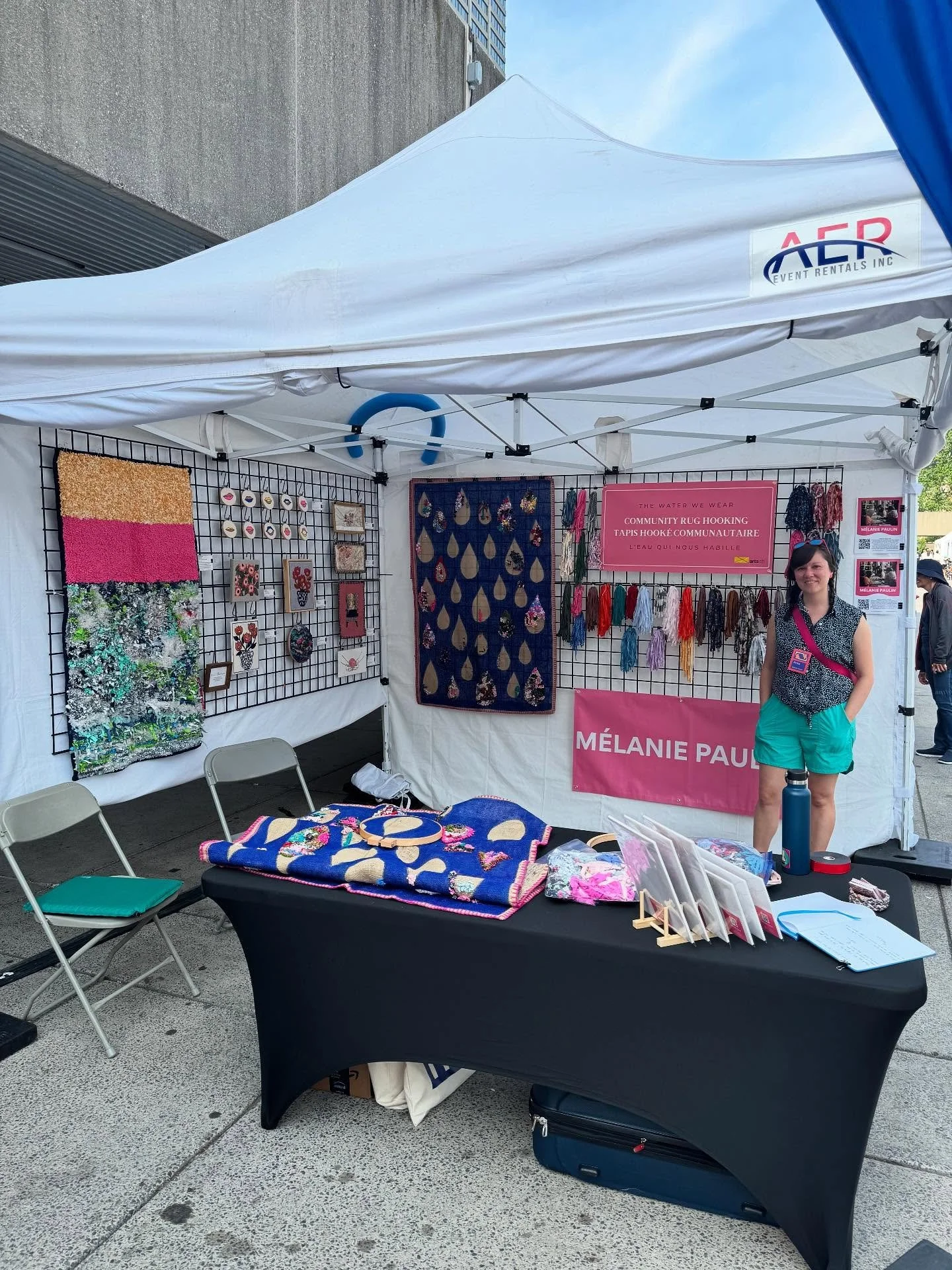 Ready for day 2 at @torontooutdoorart . Find me at booth 315 in the Atlantic Canada section ☀️

Bonus - you get to try rug hooking in one of the few shadded areas of the square! Come cool down and hook with me ☺️

A special thank you to curator Bushr