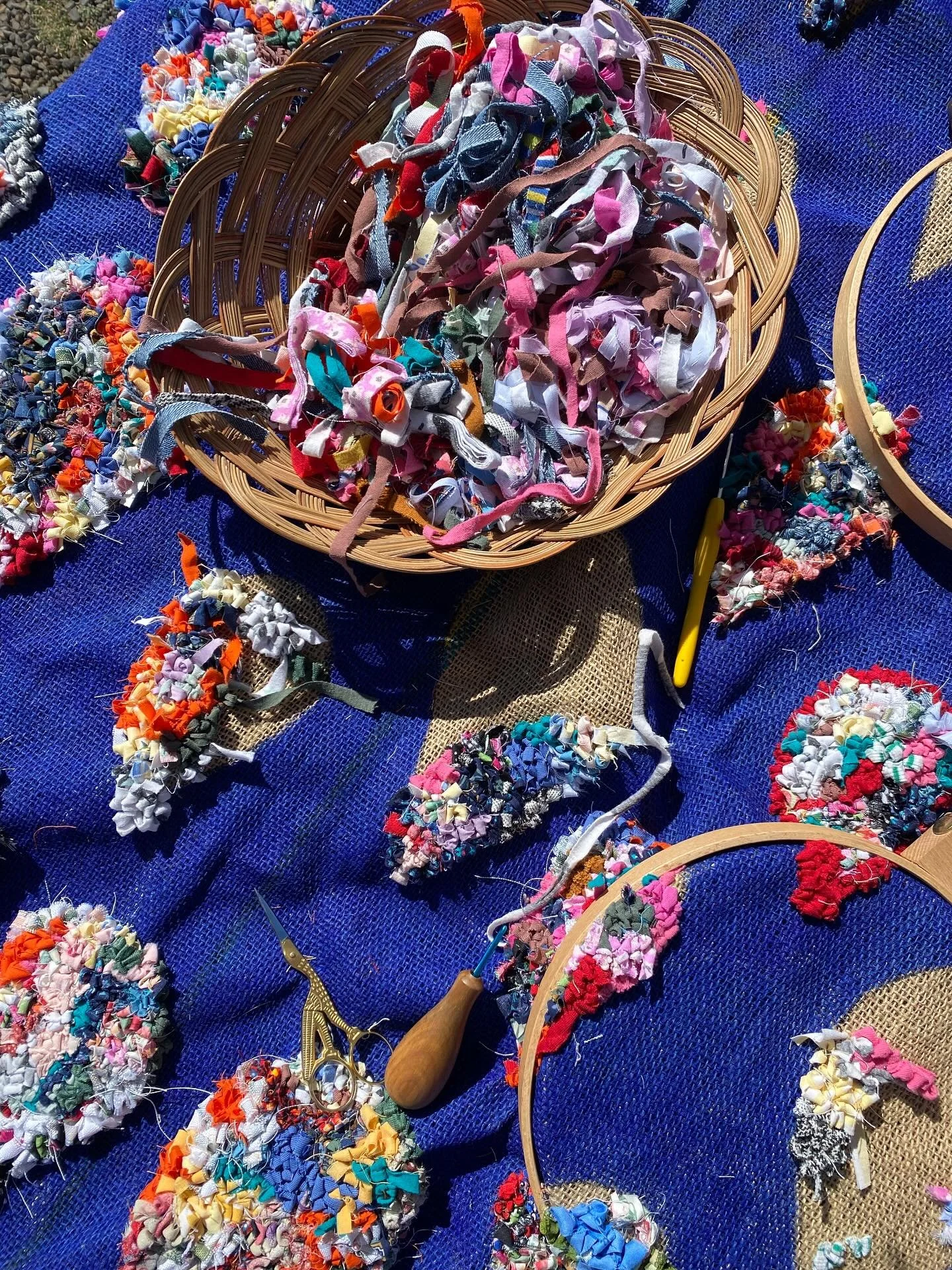 Mactaquac Craft Festival 🪡 

Grateful to have played a part in this very special gathering 30 years later ✨A gathering of people that appreciate handmade, value craftsmanship and that are curious and excited to connect with the immense artistic tale