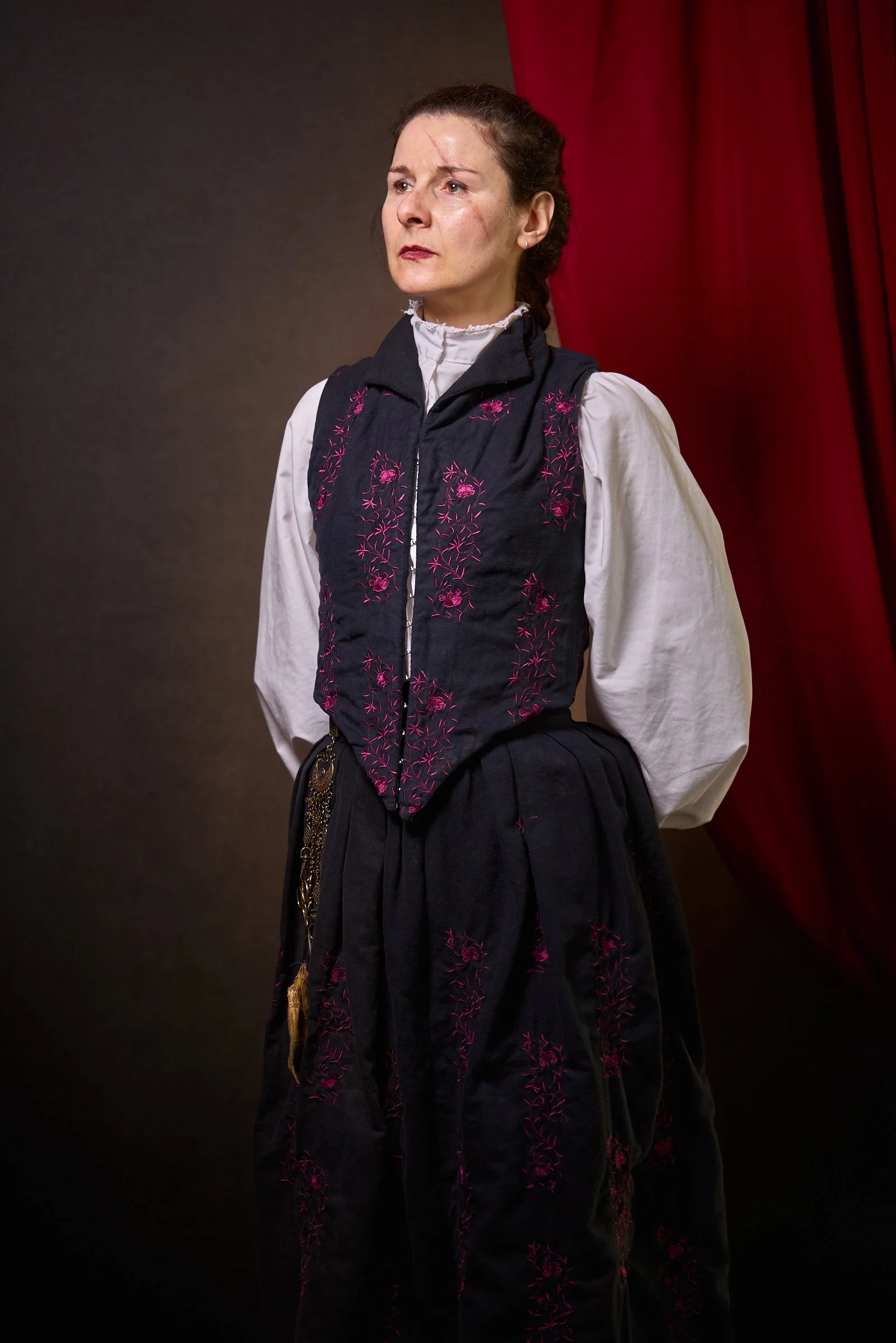 Idle Muse-The Blood Countess-9382-portrait.jpg