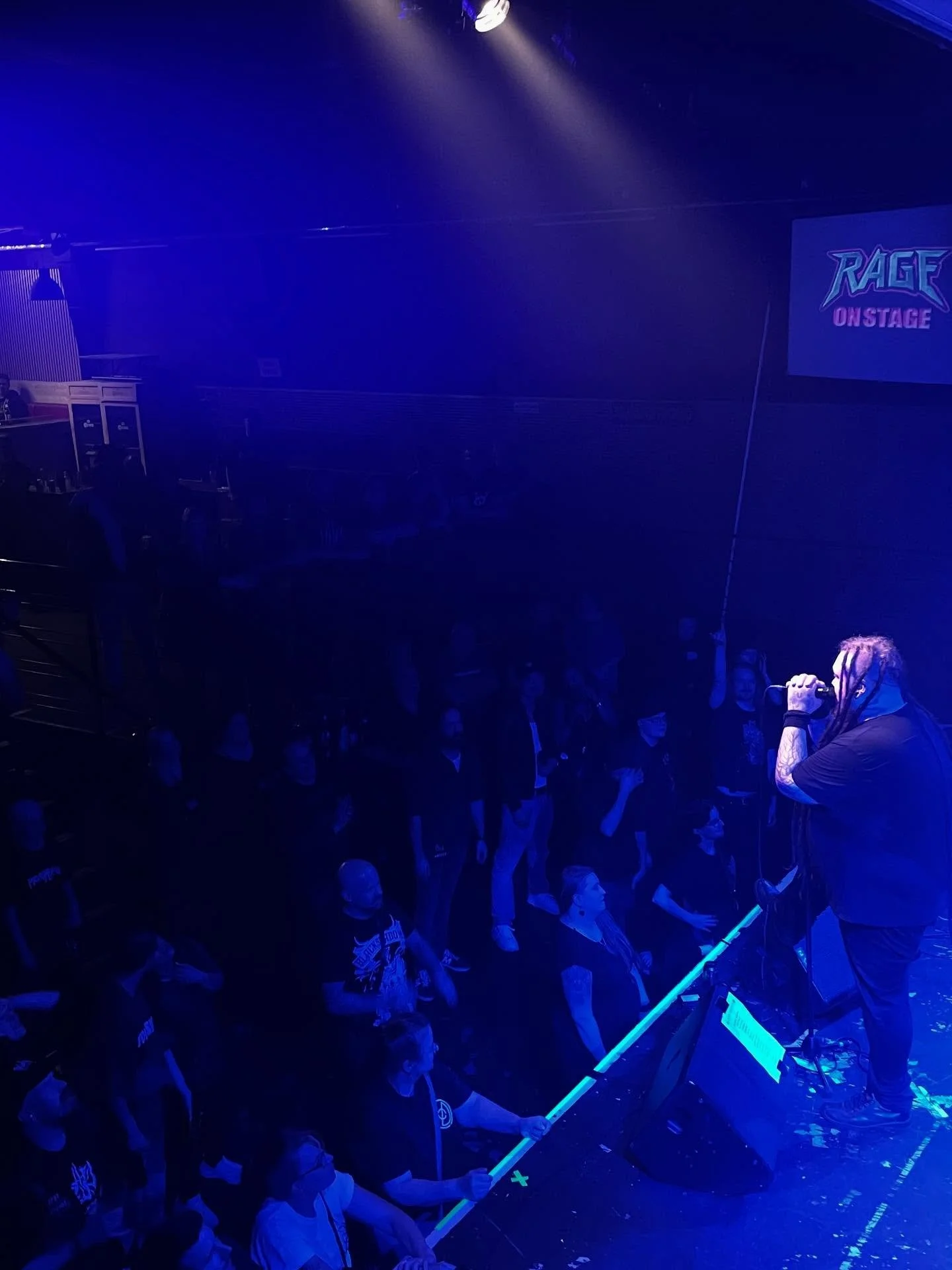 Huikea viikonloppu takana!!!

Kiitos yleis&ouml;lle, kiitos b&auml;ndeille, kiitos kaikille jotka mahdollistitte t&auml;m&auml;n!!!

Perjantaina 12.9 lavalle nousivat 
@losingsightband 
@anyalaofficial 
@progenyofsun 
@voidfallenofficial 
@atlasfin 
