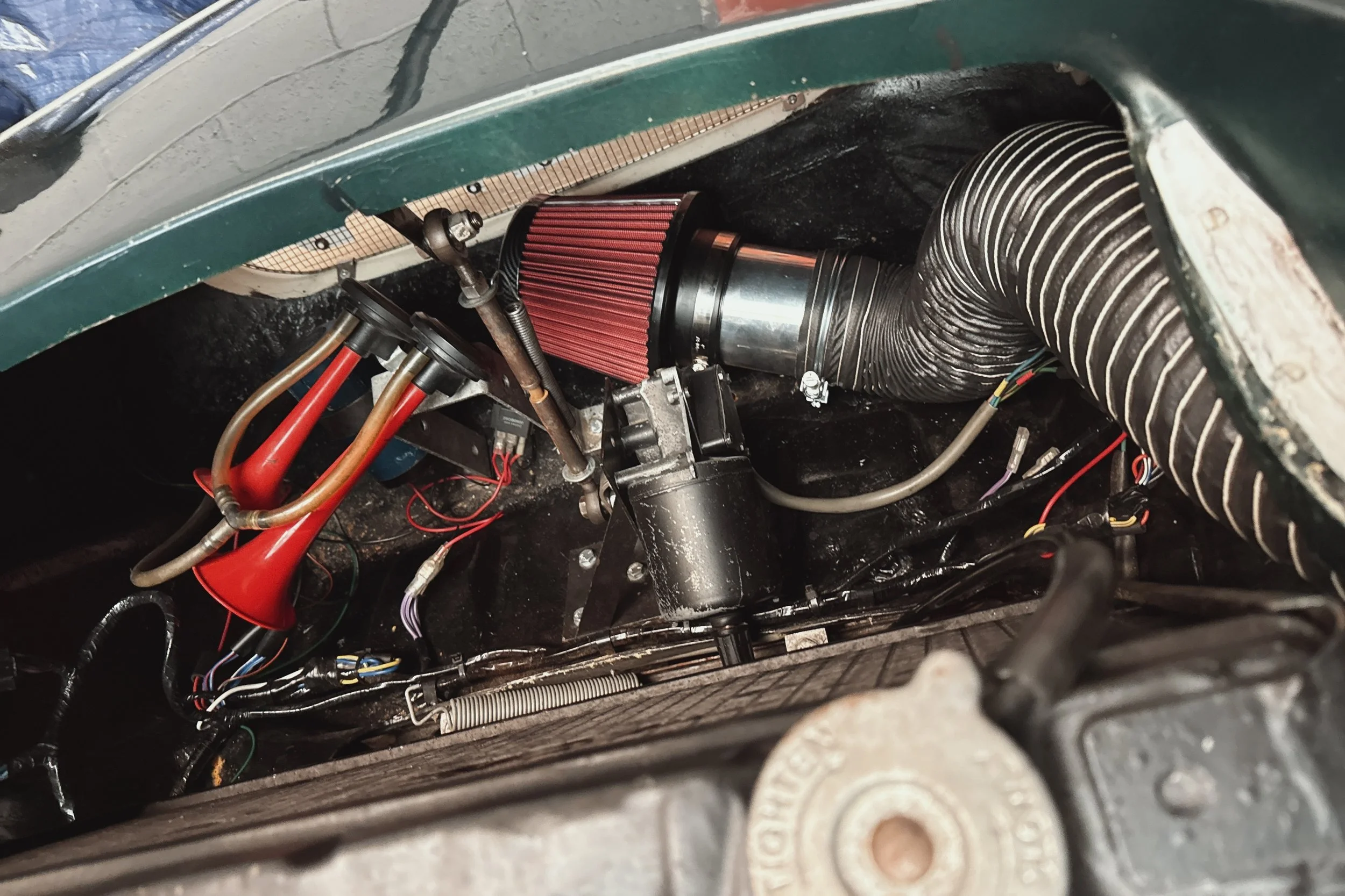 Intake tube going to K&N filter