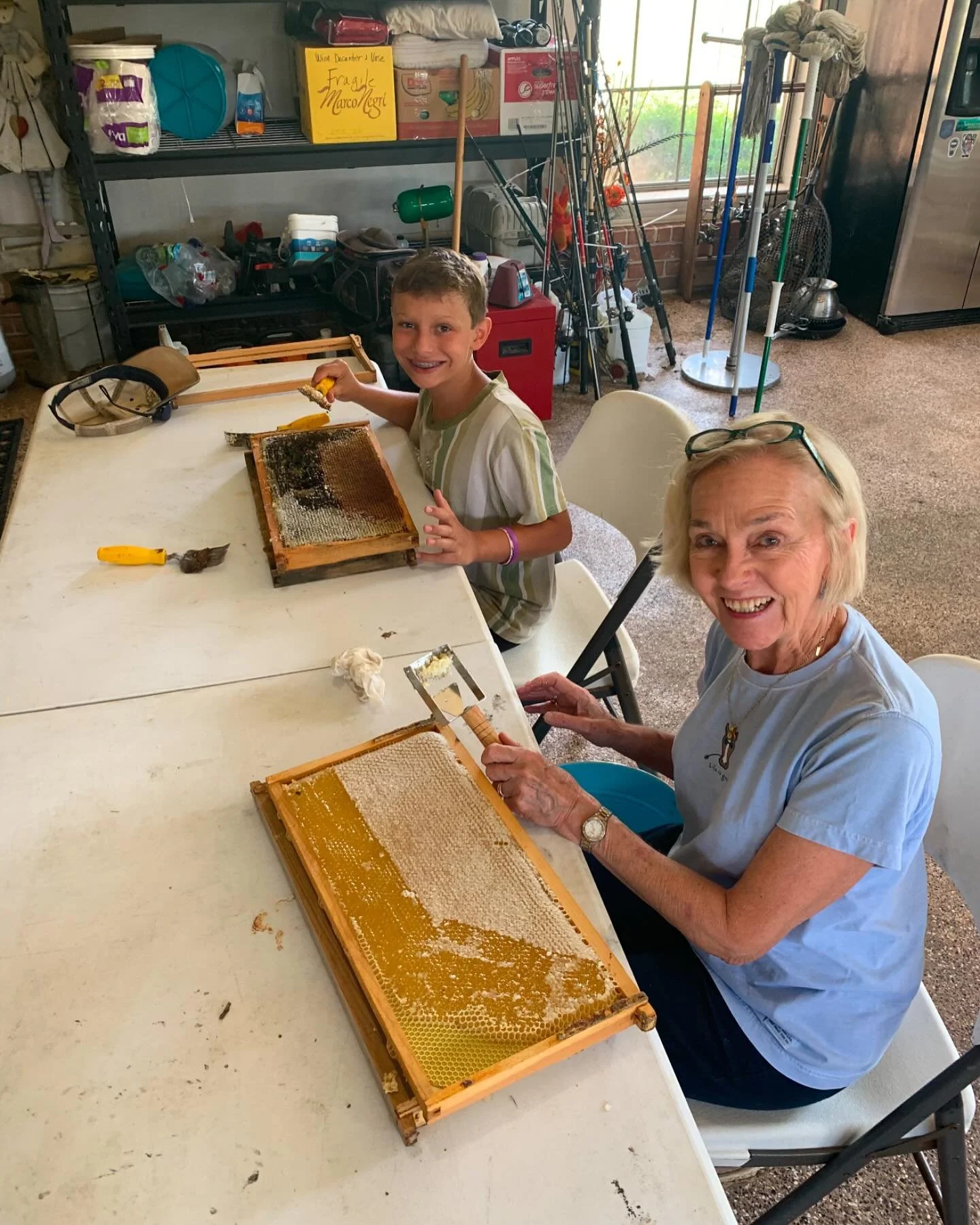 #honeycomb#organichoney#localhoney#locustvalley#longisland#newyork#rawhoney#youngentepreneur#moneymotivated