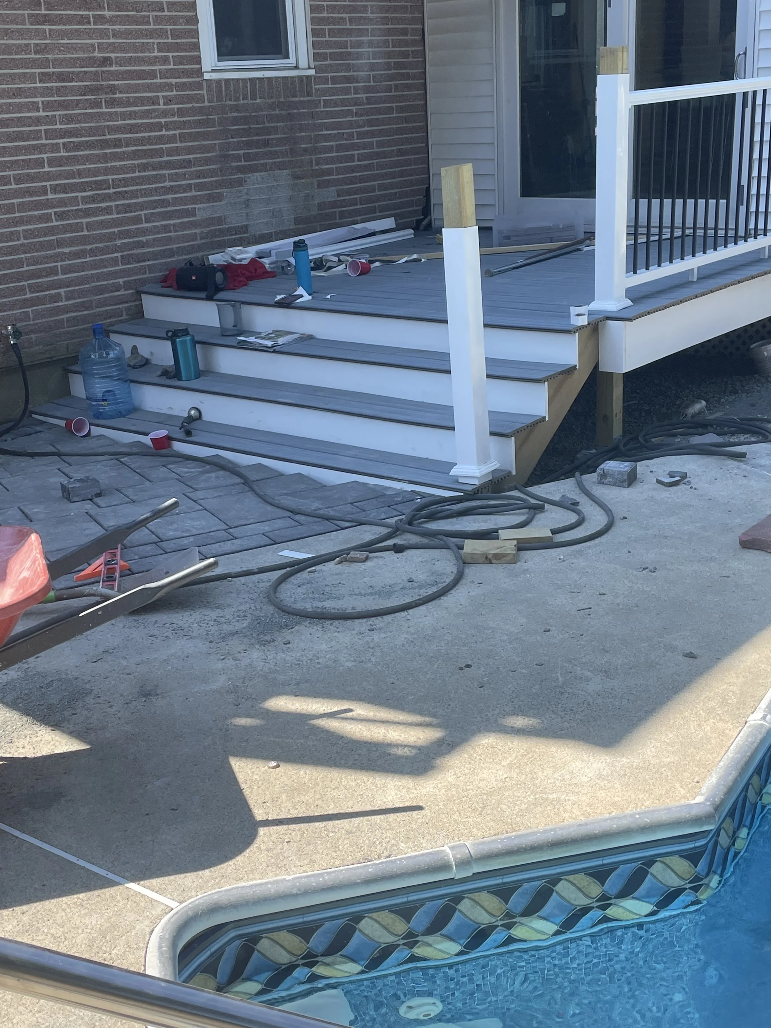 Decks & Landscaping