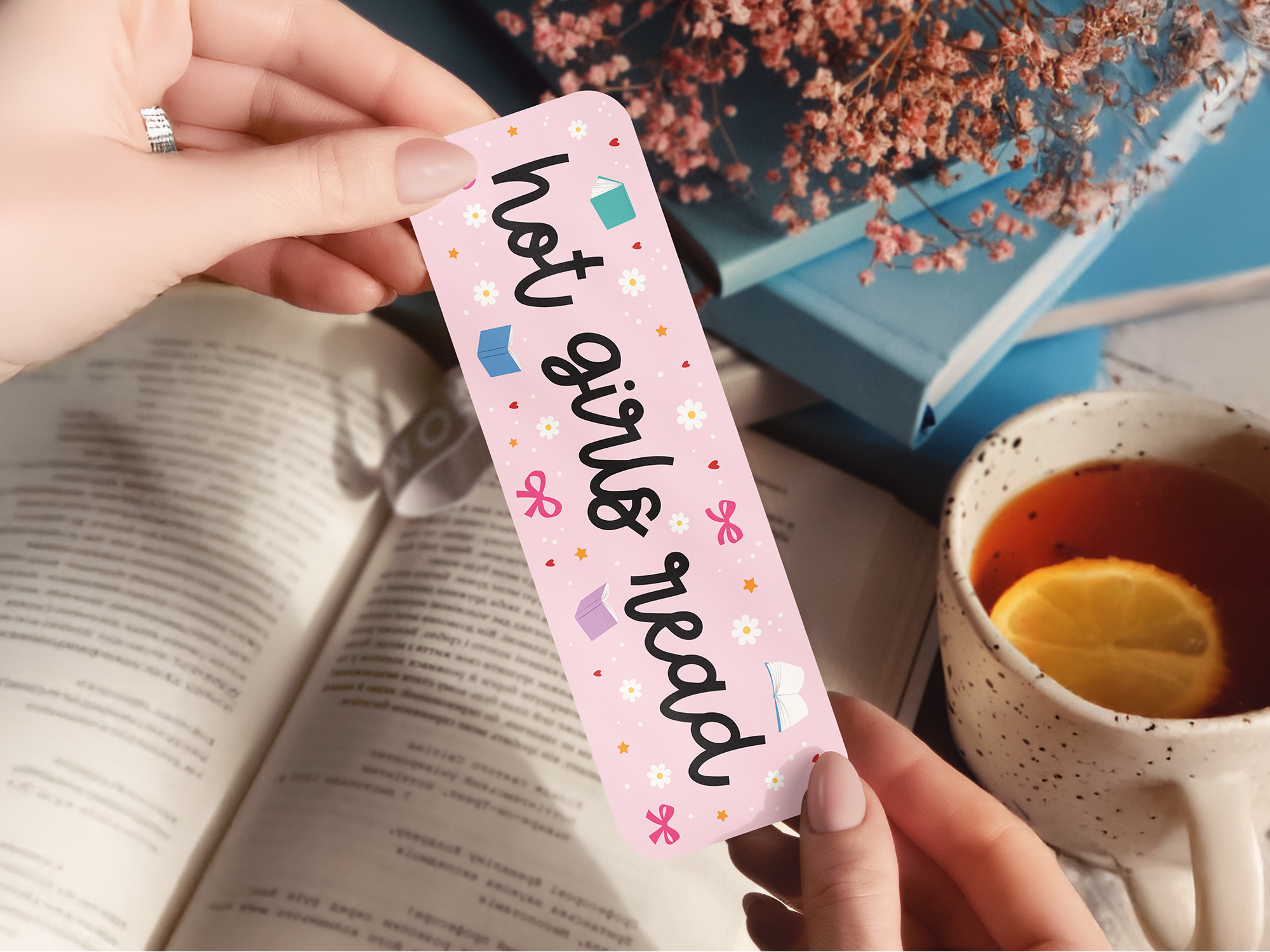 Hot Girls Red Books Cute Bookmark.png