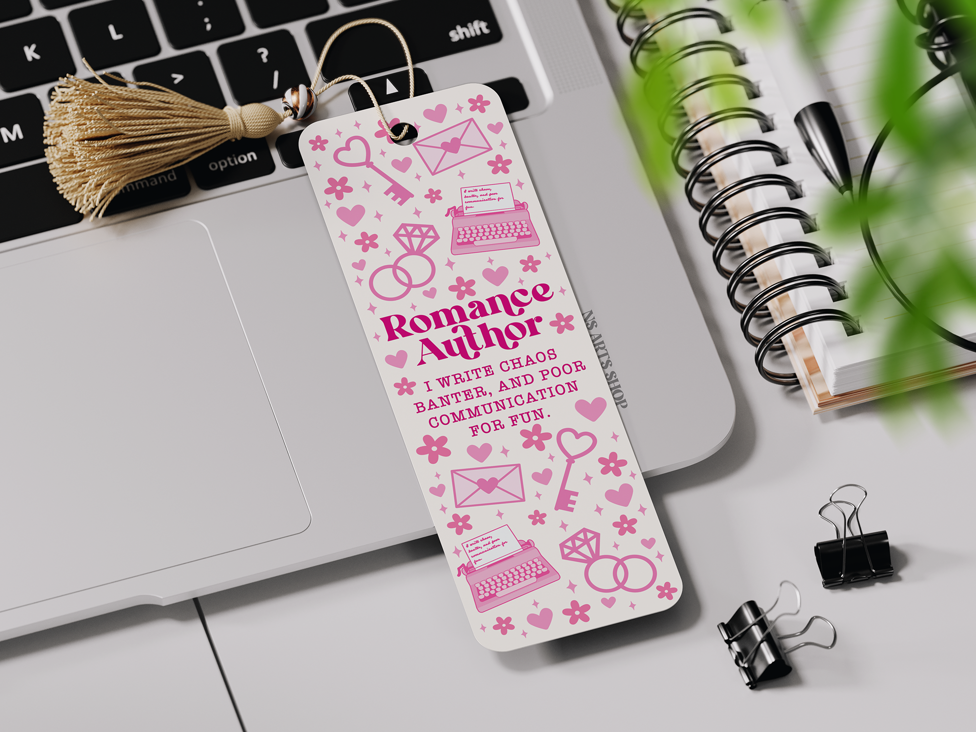 romance-bookish-svg.png
