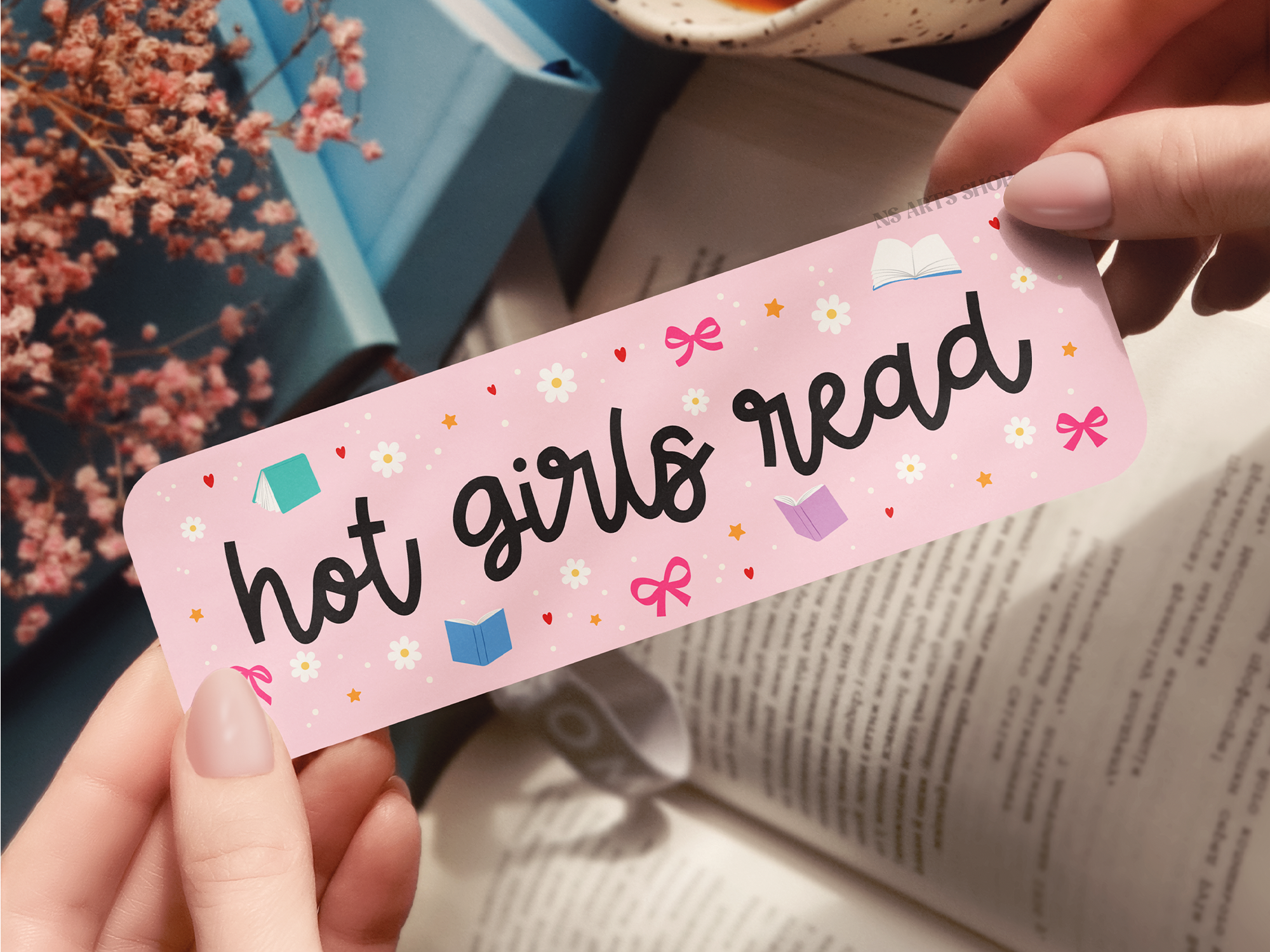 hot-girls-read-bookmark-svg-file.png