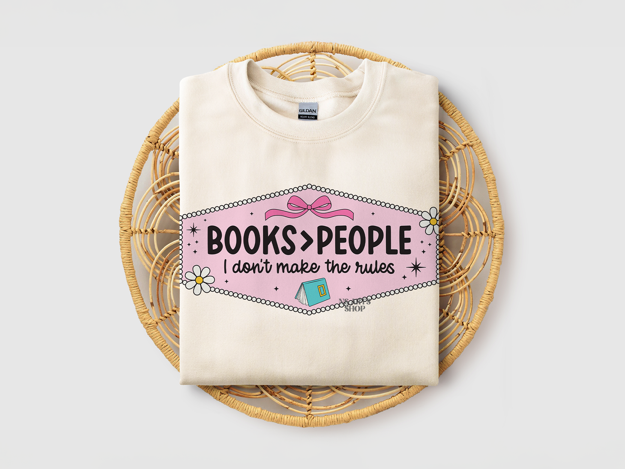 books-are-better-than-people-png-design.png