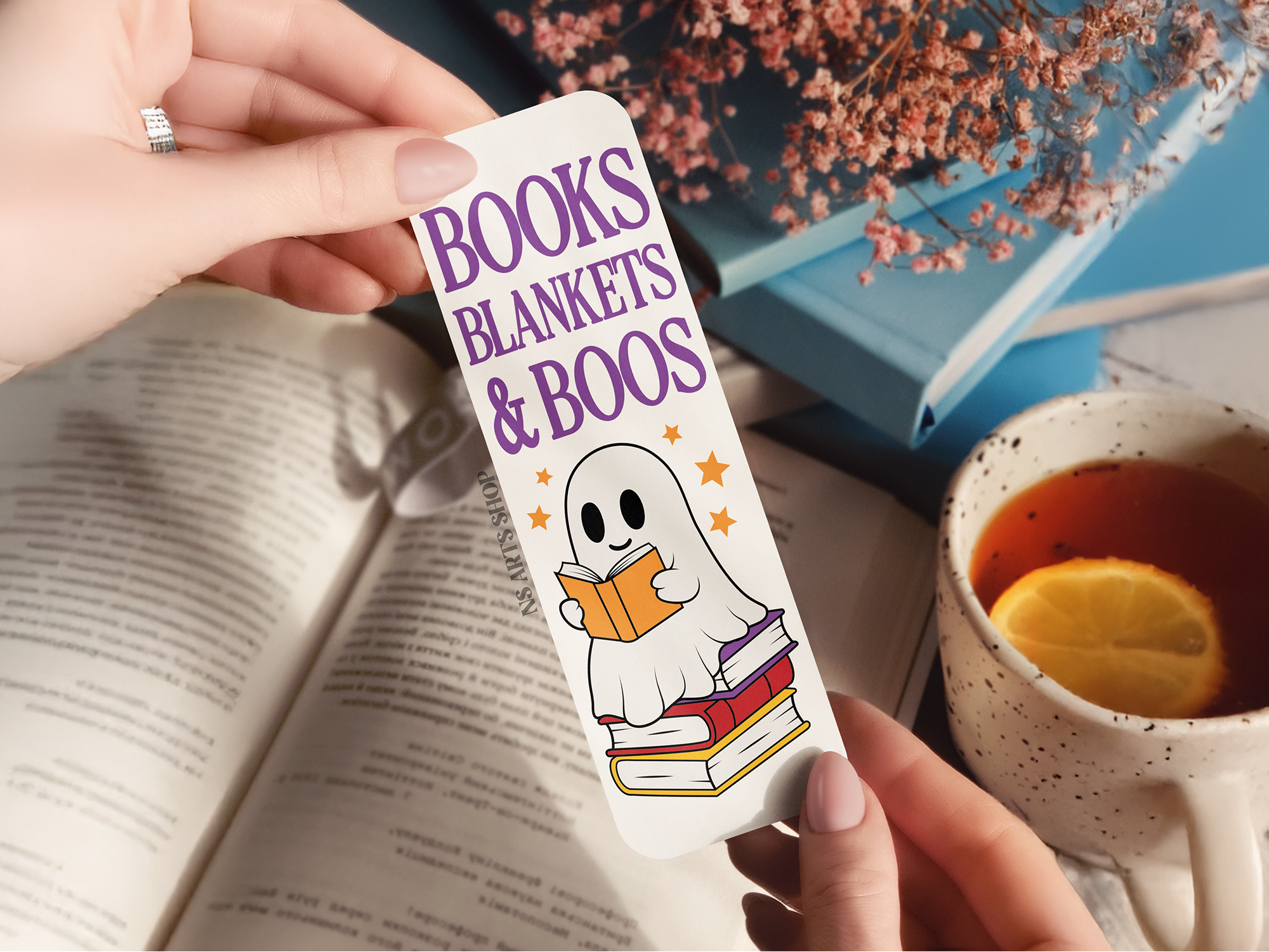 books-and-boos-svg.png