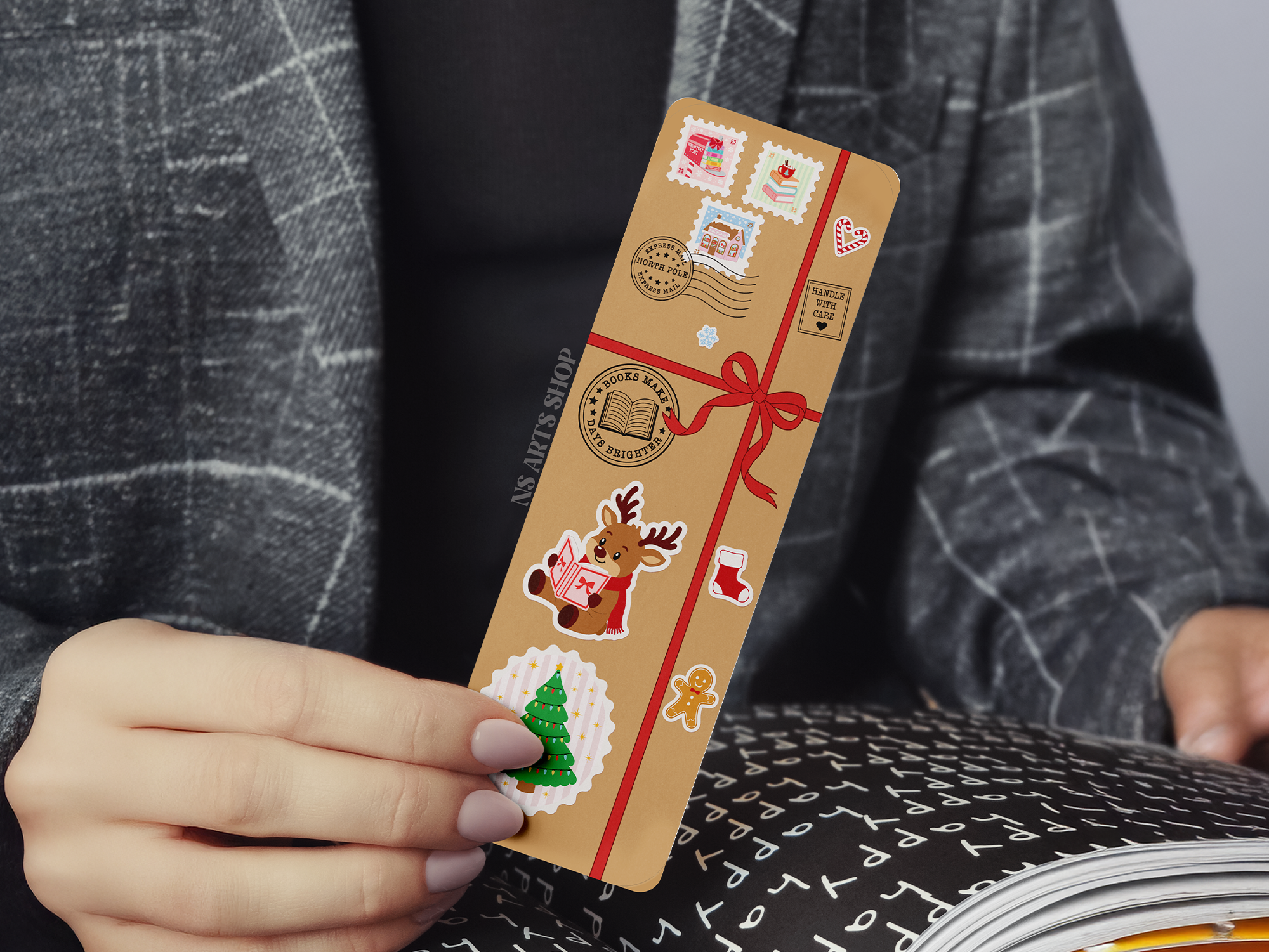 Christmas-Gift-bookmark-design.png