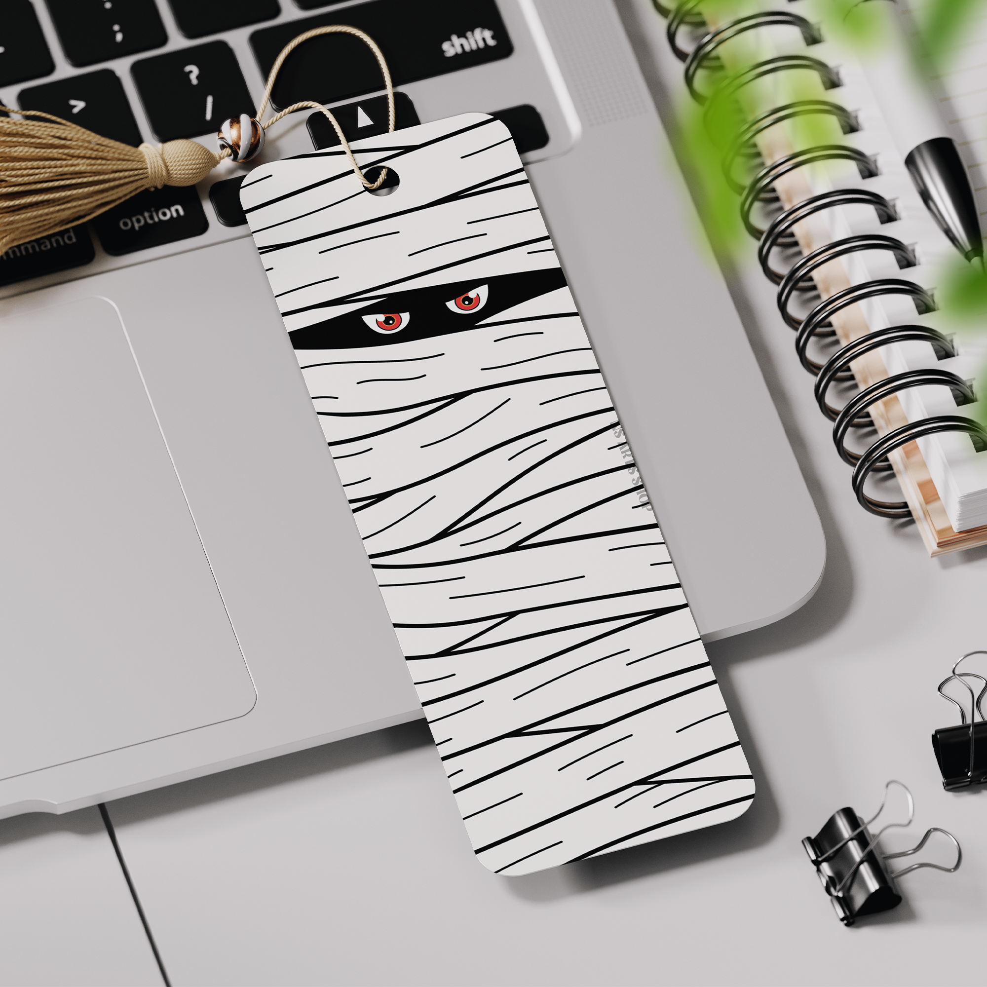 mummy-moster-printable-bookmark.png