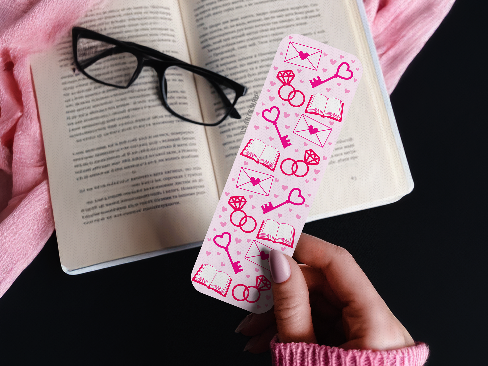 romance-bookmark-png-printable_1.png