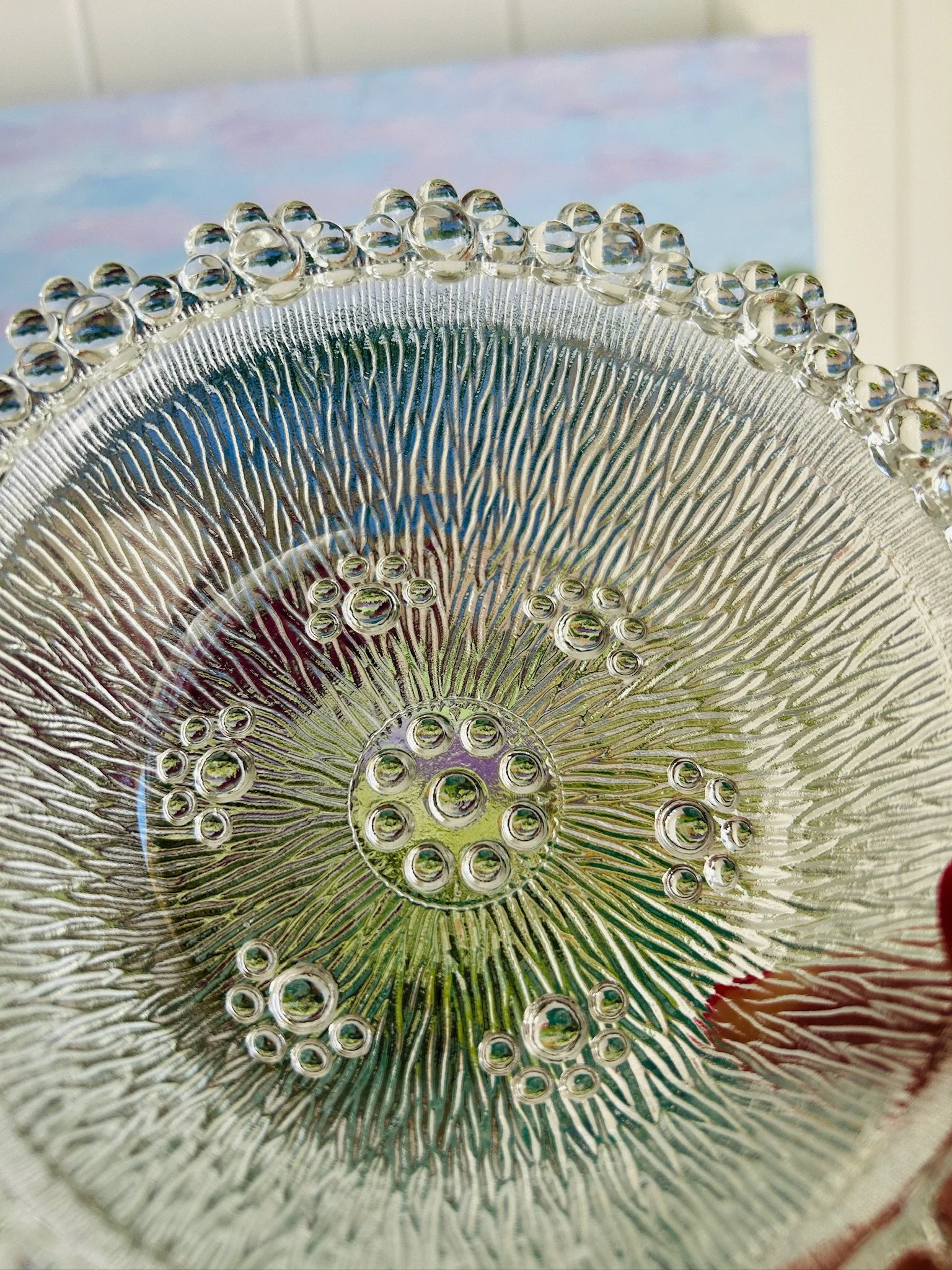 vintage-glass-dish-bubble-dot-rim--interior-detail.jpg