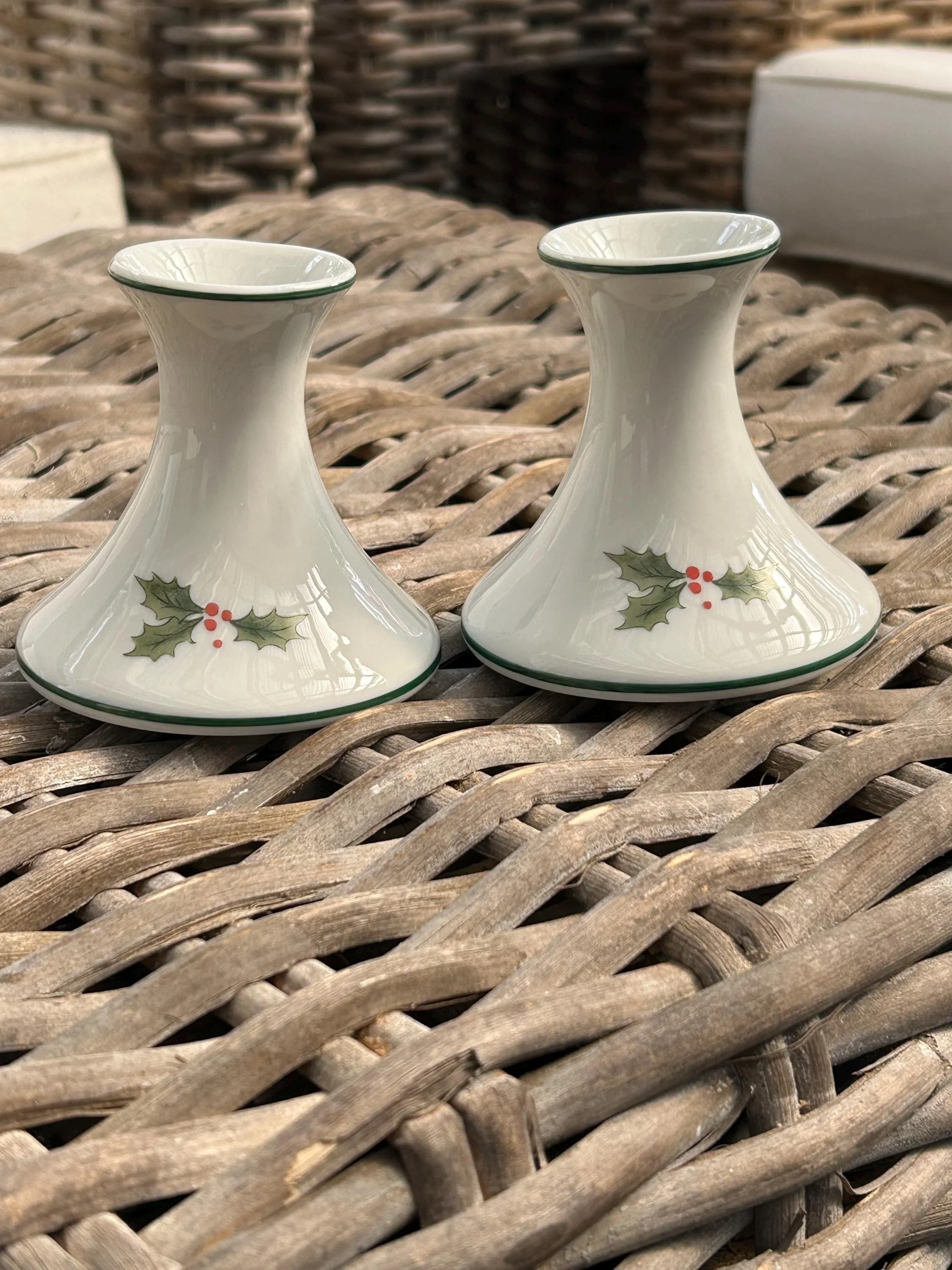 Vintage Christmas Candle Holders – Duck & Holly Design (Made in Japan)
