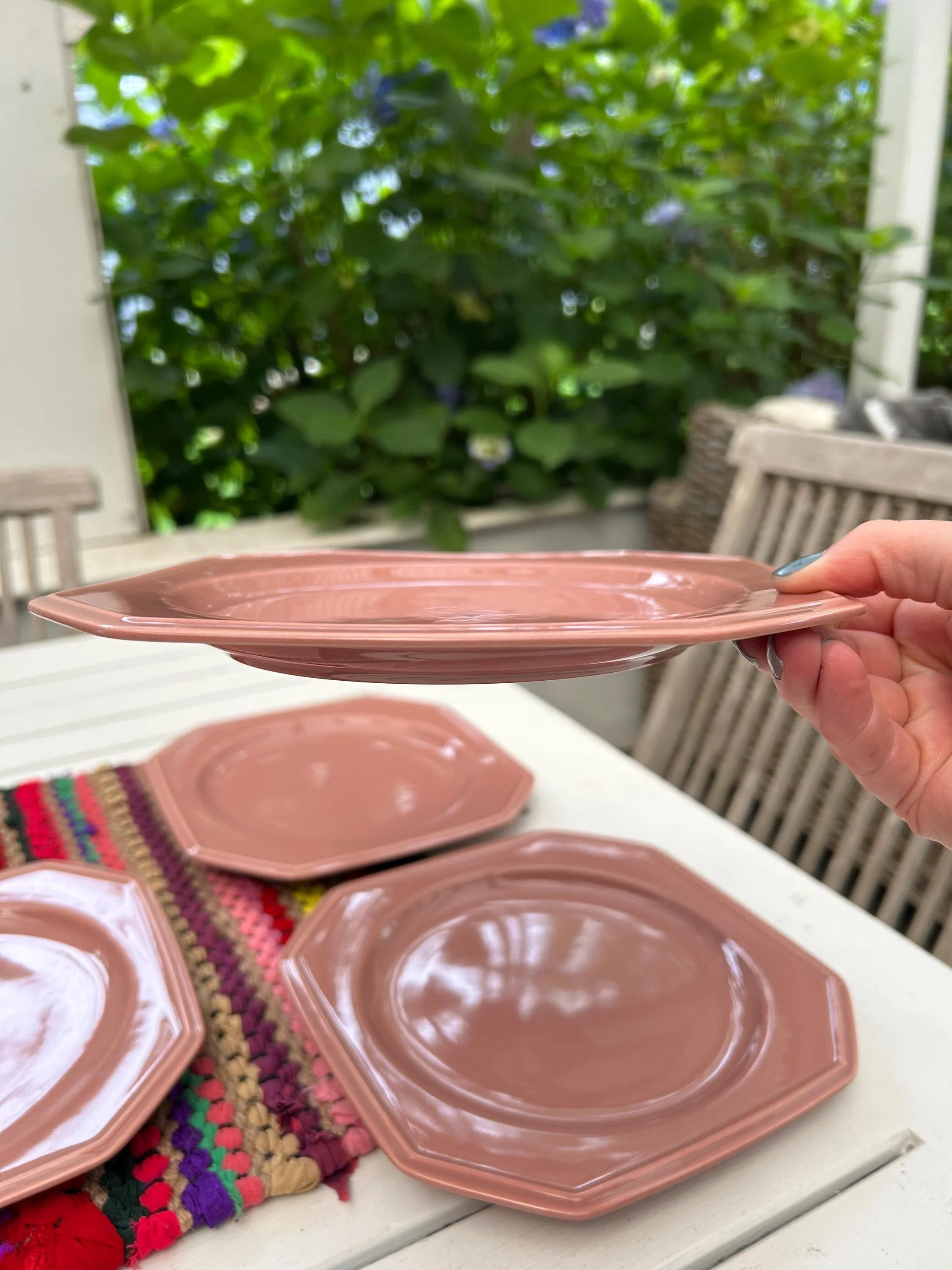 Handheld side profile showing rim thickness and silhouette